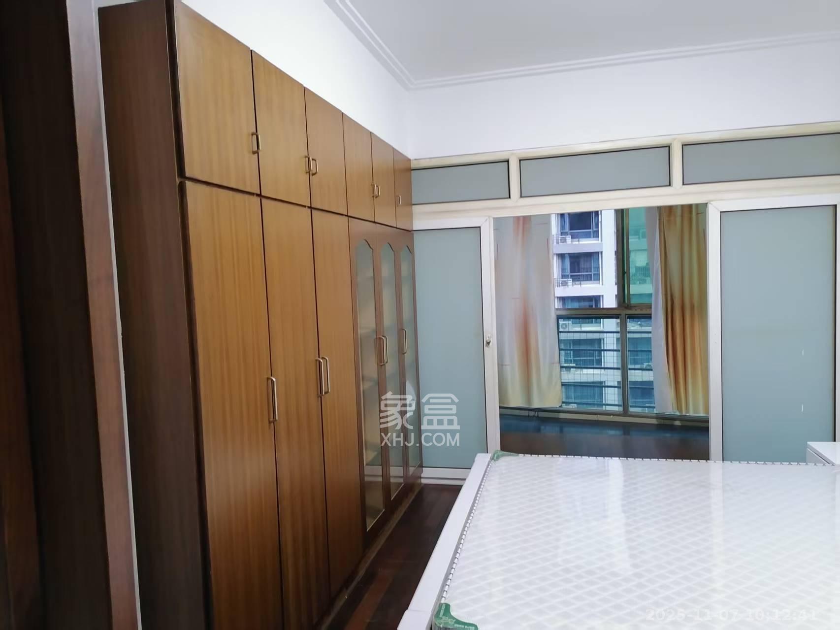 锦绣华天 3室2厅2卫 3300.0元/月 锦绣华天 3室2厅2卫 3300.0元/月室内图