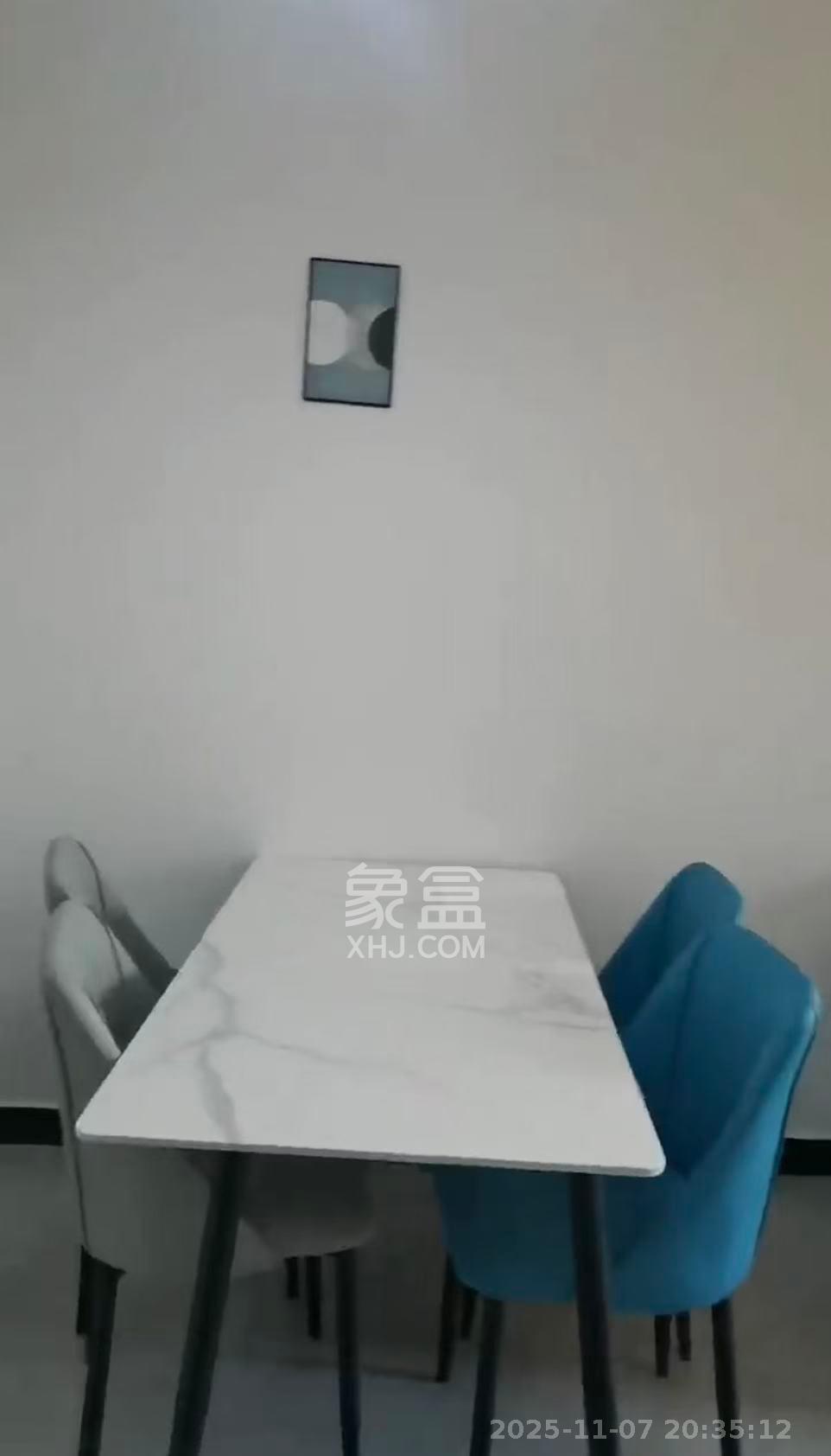 荣盛花语书苑  2室2厅1卫    2200.0元/月室内图