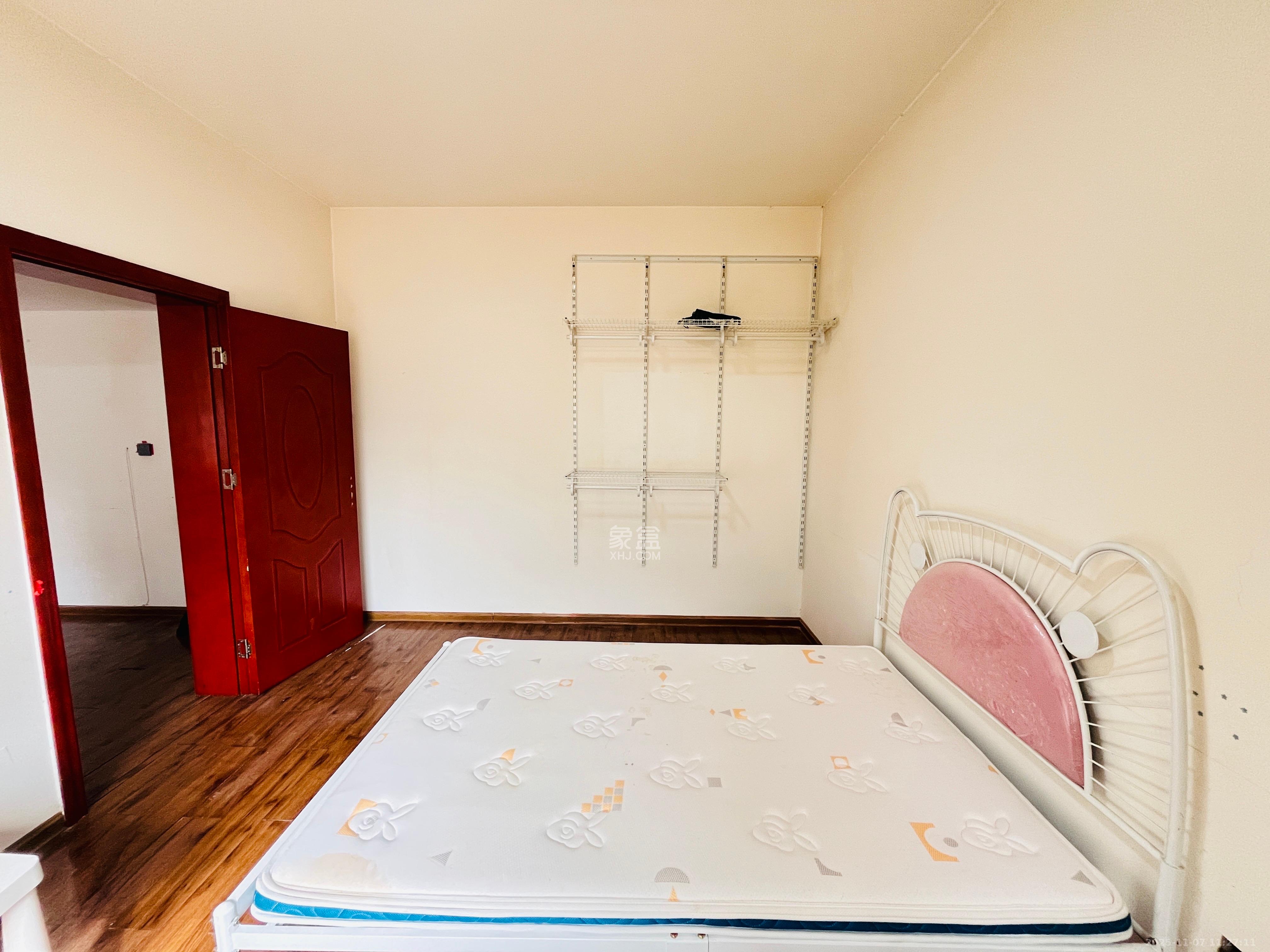 东瓜山二村  1室1厅1卫    1000.0元/月室内图