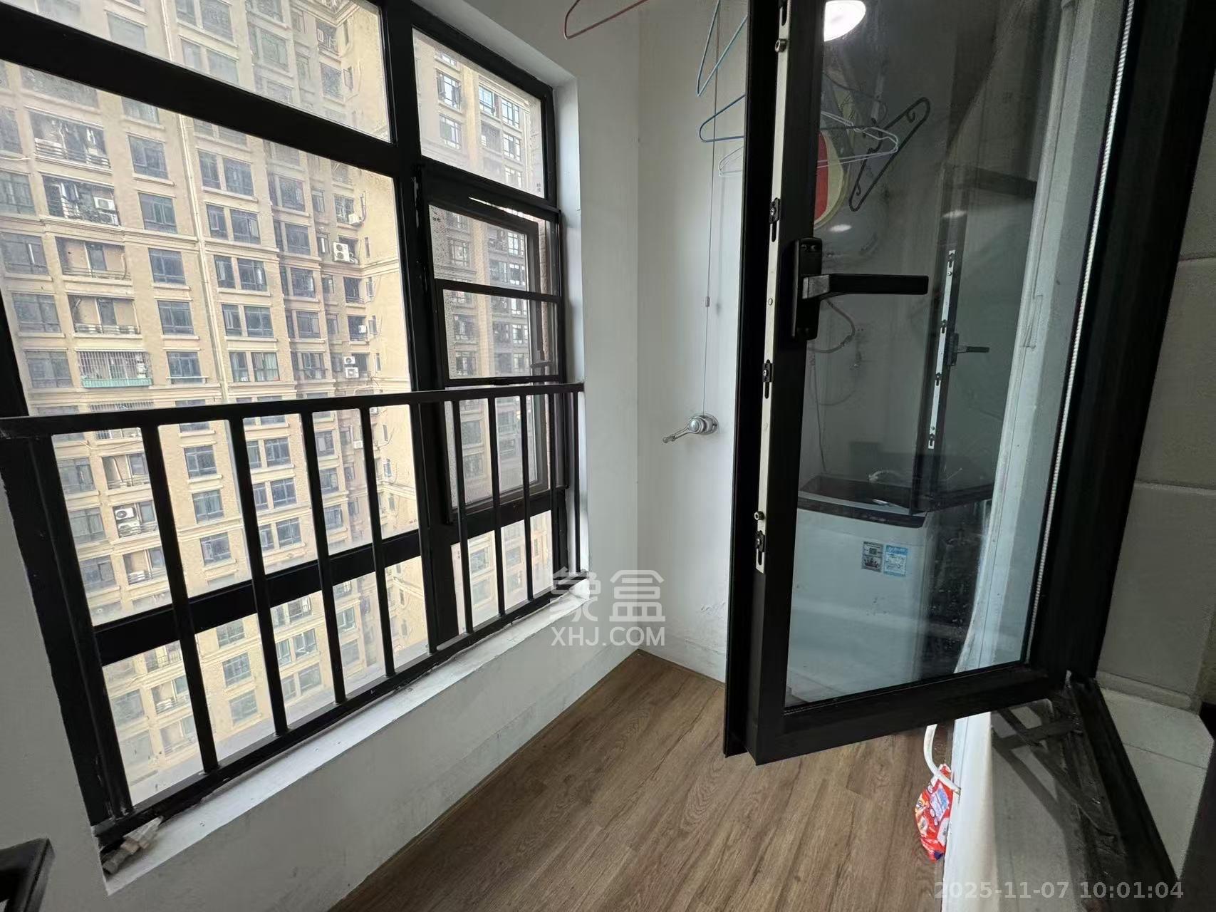 湘域城邦(湘域国际中心) 2室1厅1卫 3700.0元/月 湘域城邦(湘域国际中心) 2室1厅1卫 3700.0元/月室内图