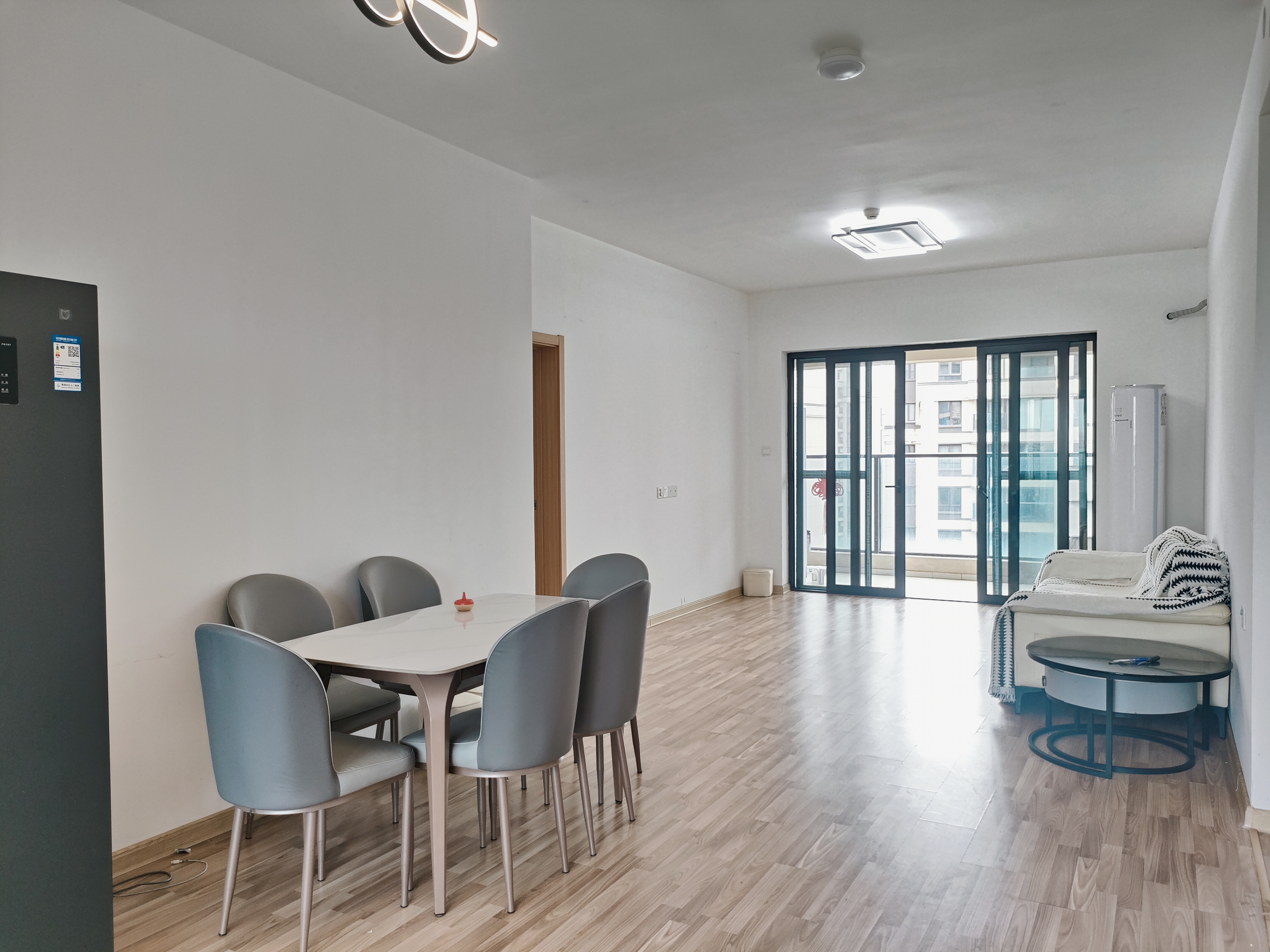 融创海口一号 3室2厅1卫 3600.0元/月 融创海口一号 3室2厅1卫 3600.0元/月室内图