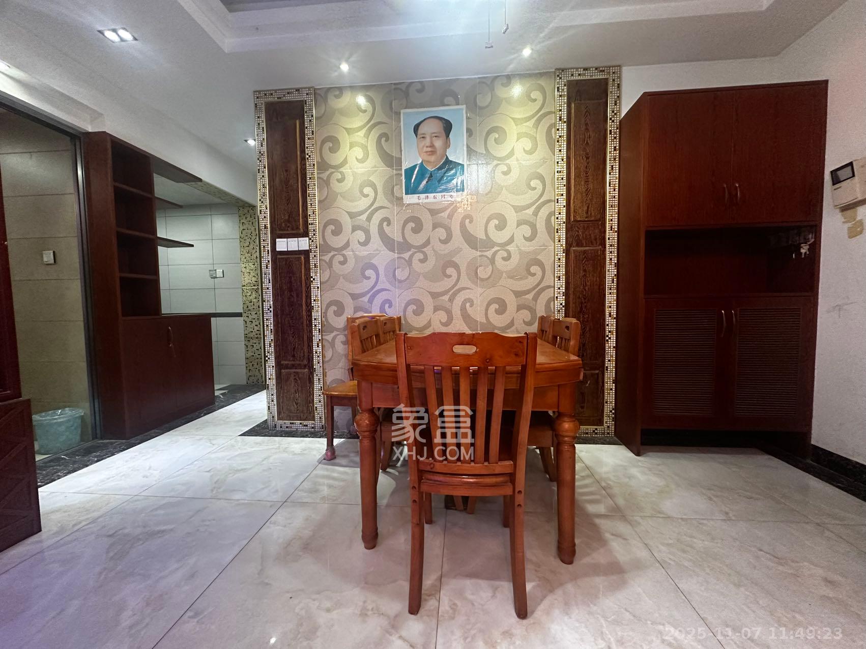 正东佳源  3室2厅2卫    1300.0元/月室内图