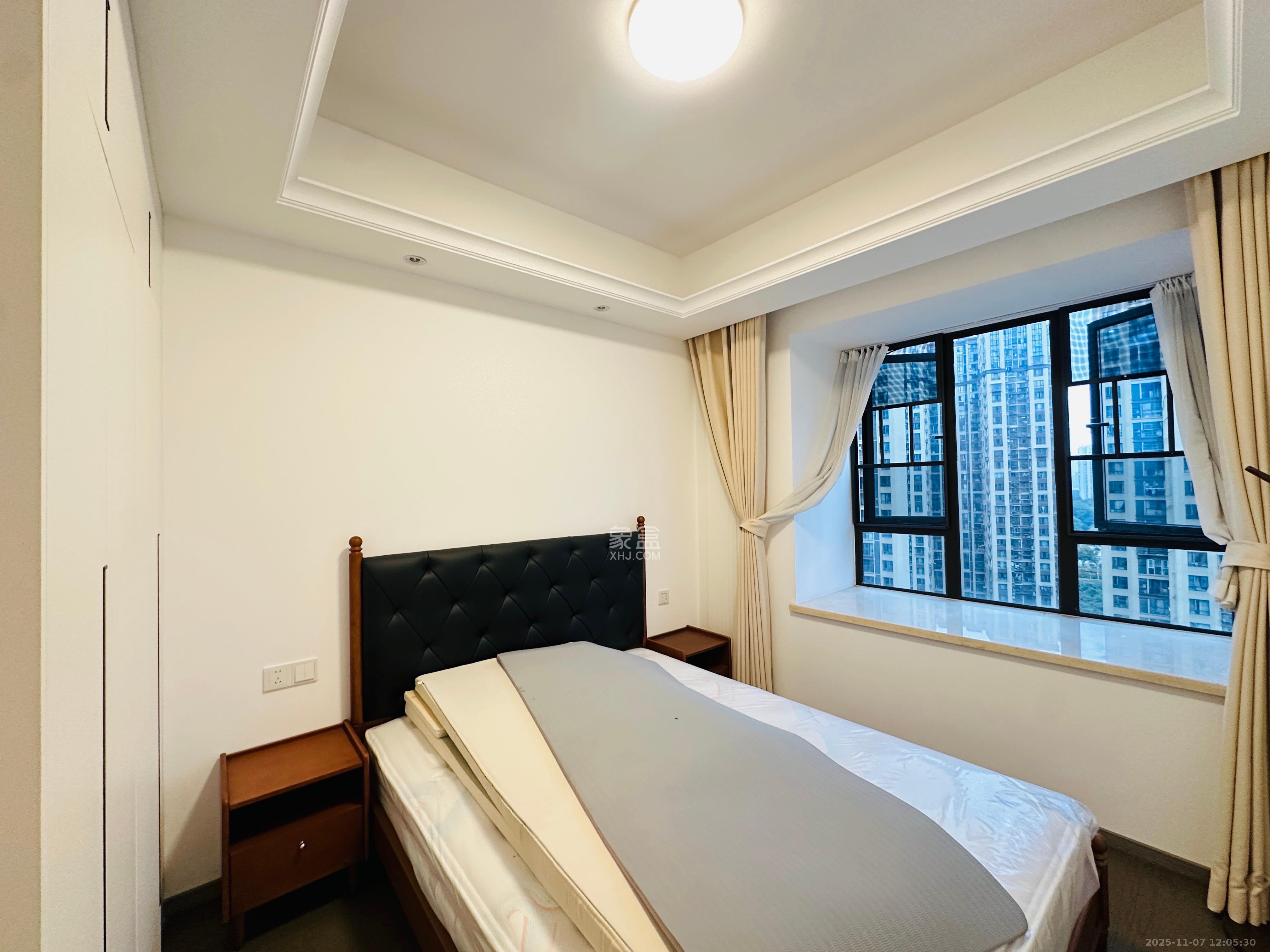 新力铂园（江山云著）  3室2厅1卫    4200.0元/月室内图