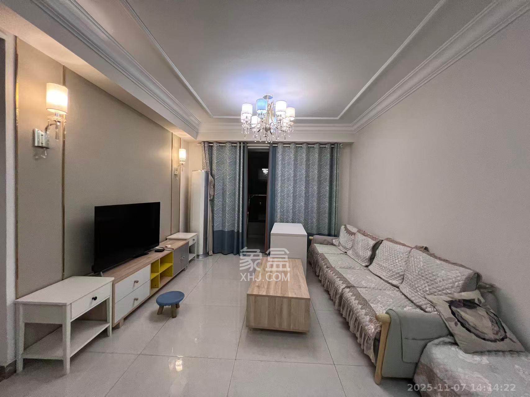 恒大国际广场  3室2厅1卫    2600.0元/月