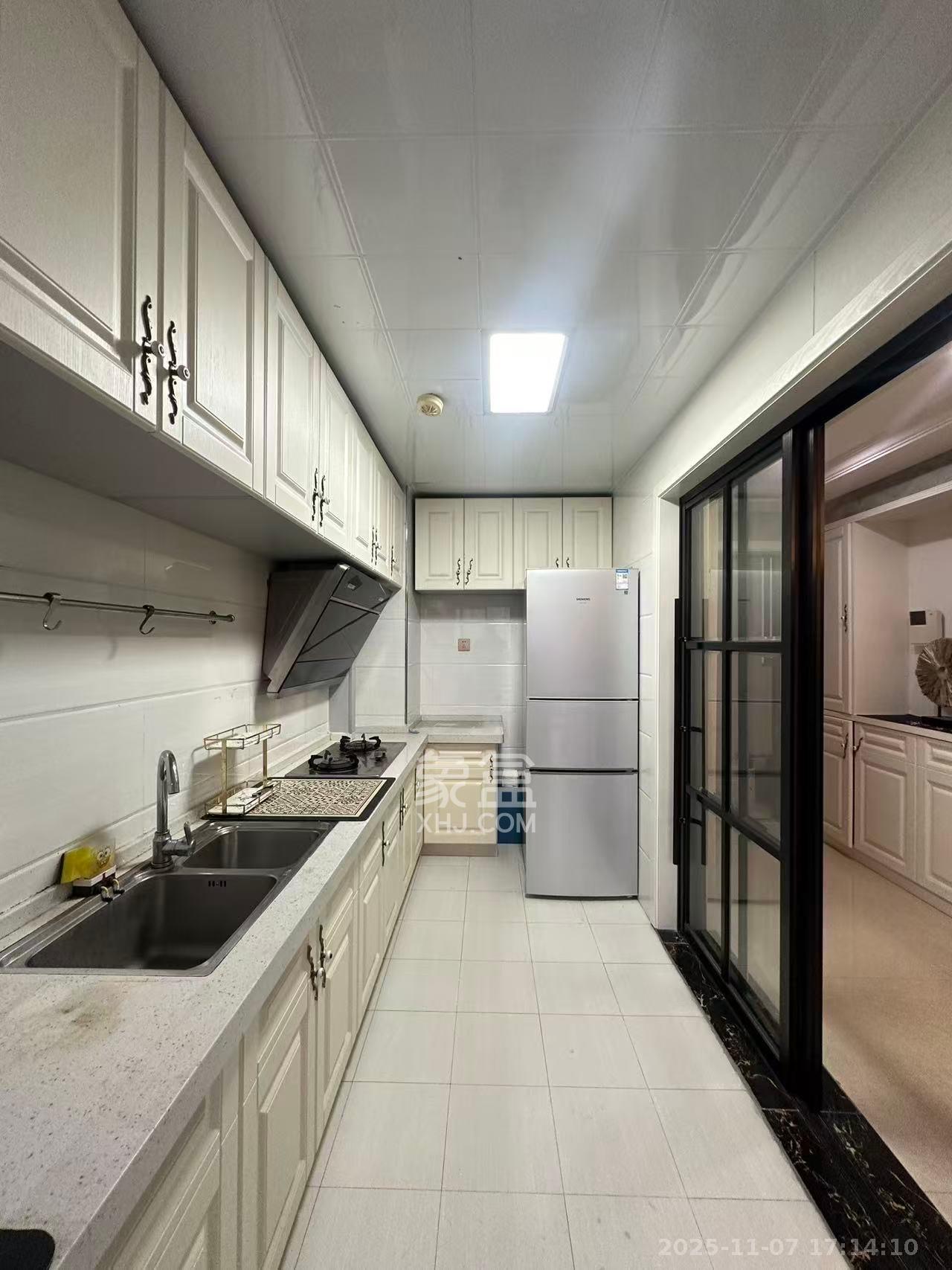 北辰三角洲E5区 3室1厅1卫 4800.0元/月 北辰三角洲E5区 3室1厅1卫 4800.0元/月室内图