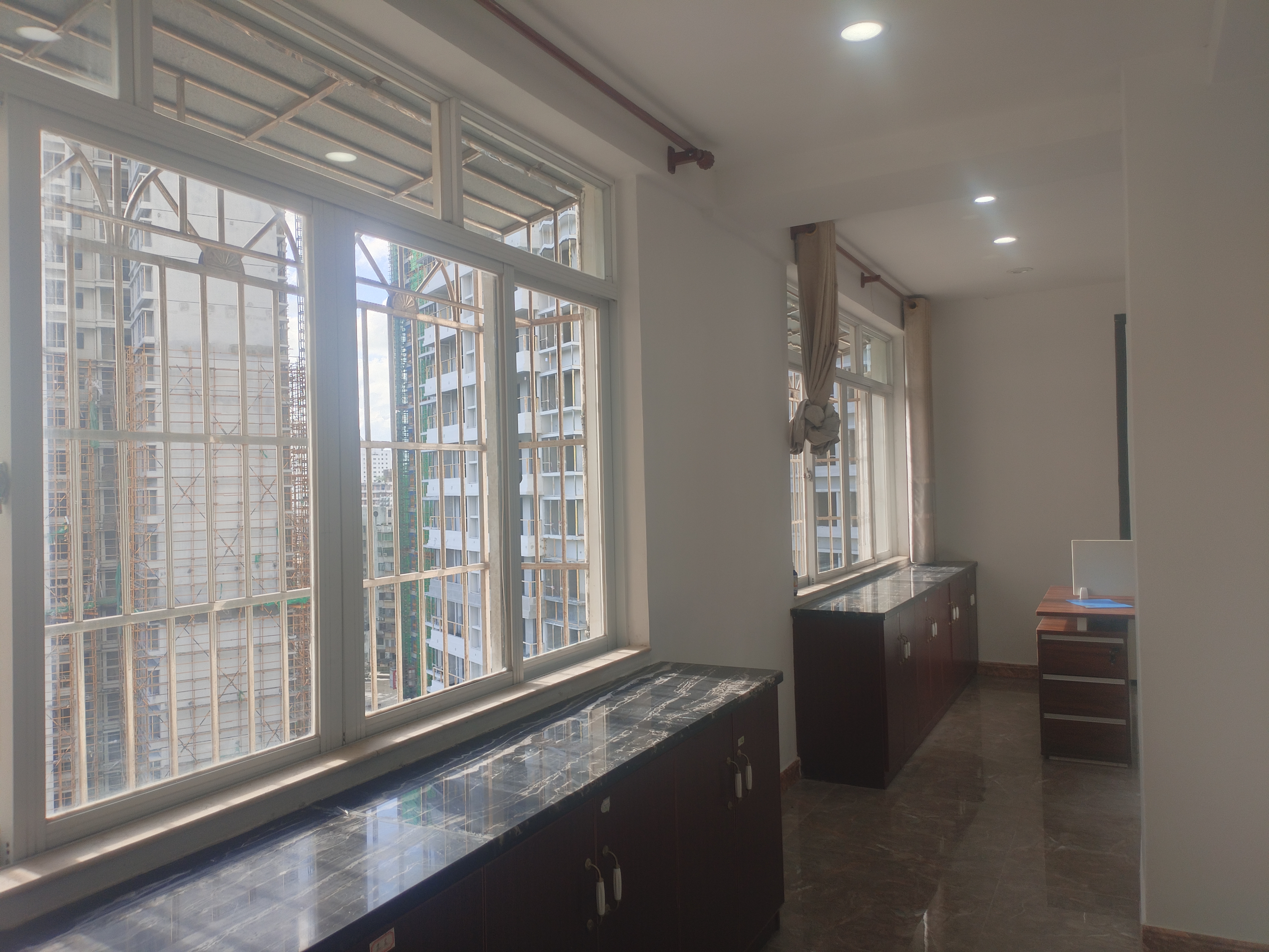 世纪生活港 8室3厅4卫 10000.0元/月 世纪生活港 8室3厅4卫 10000.0元/月室内图