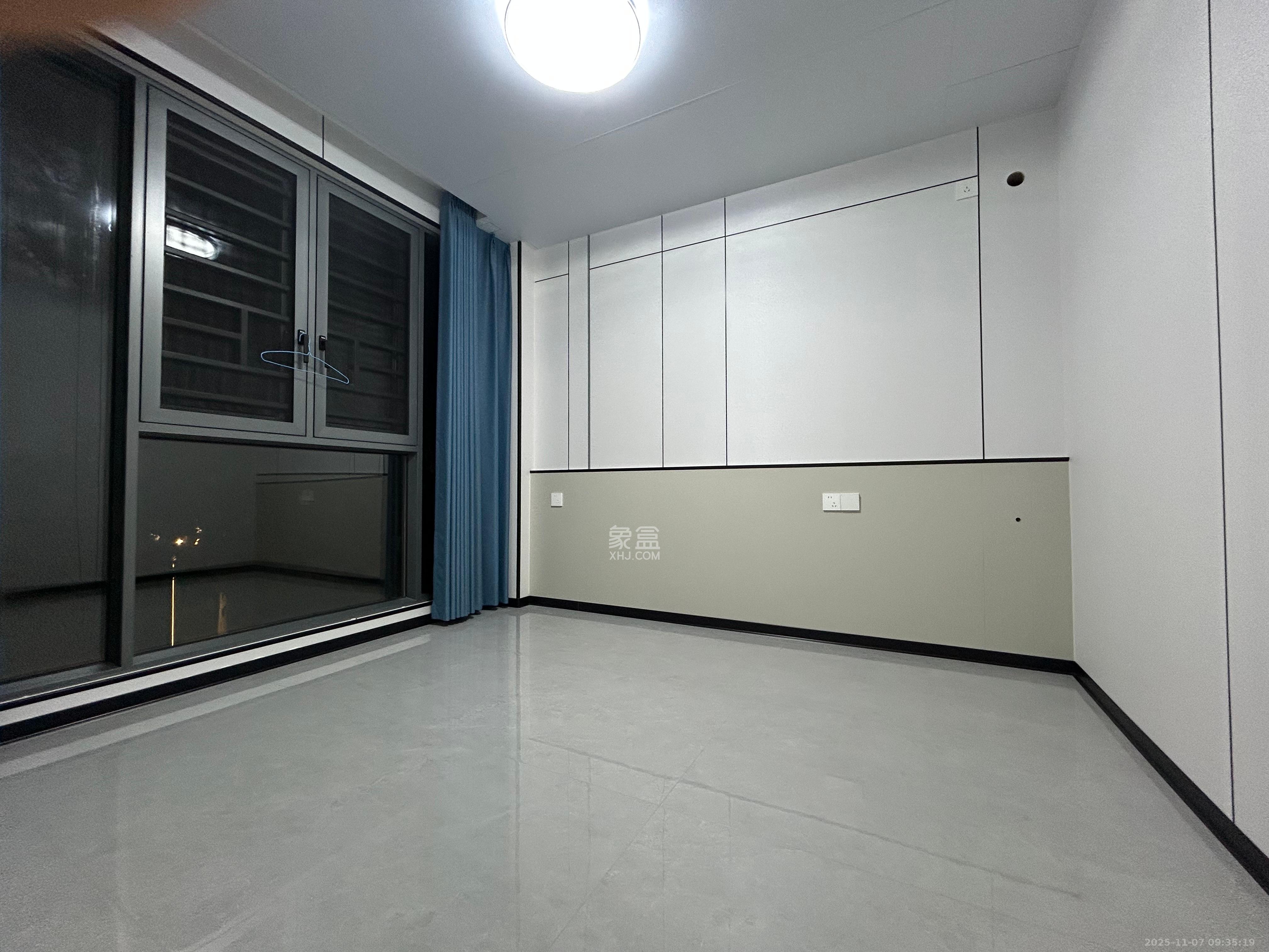 旭辉汇樾城 3室2厅2卫 2800.0元/月 旭辉汇樾城 3室2厅2卫 2800.0元/月室内图