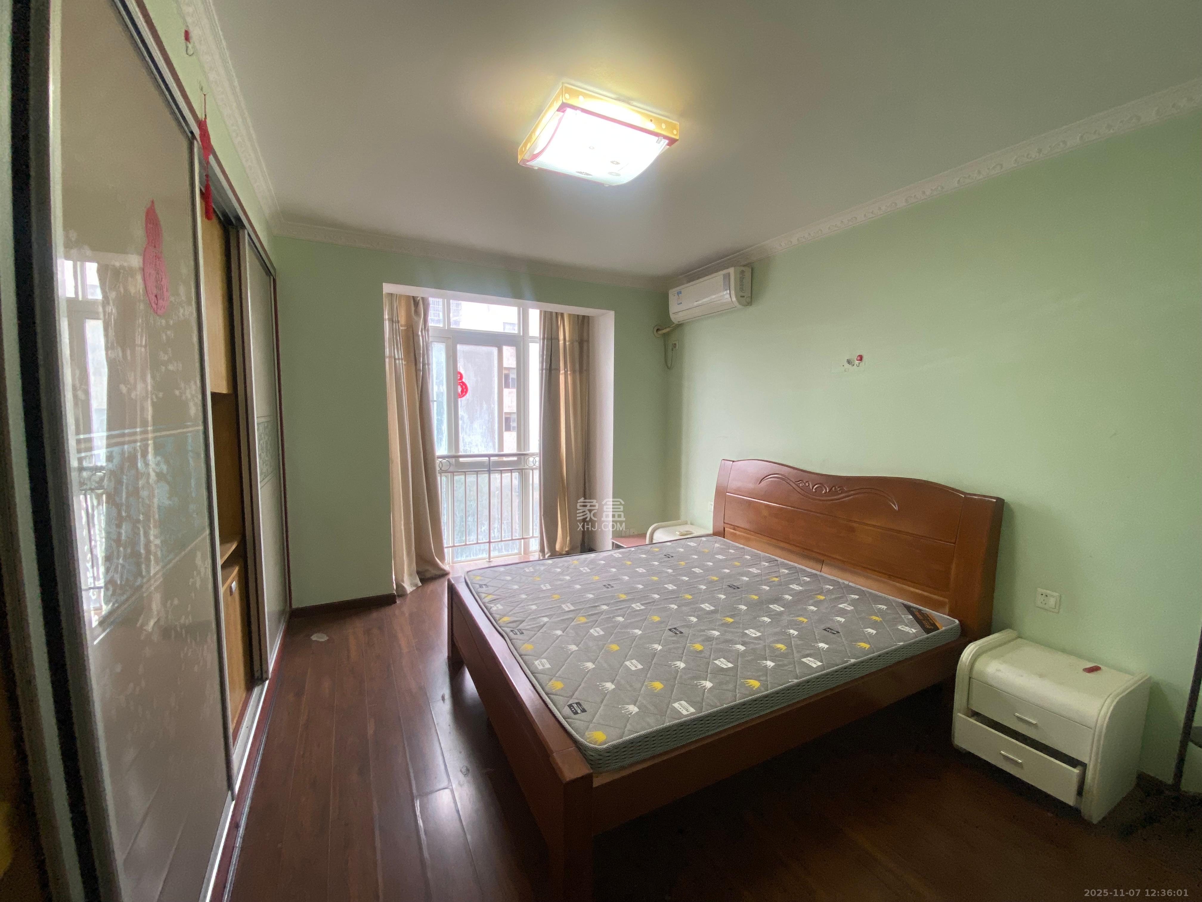 山语城一期 3室1厅1卫 2000.0元/月 山语城一期 3室1厅1卫 2000.0元/月室内图