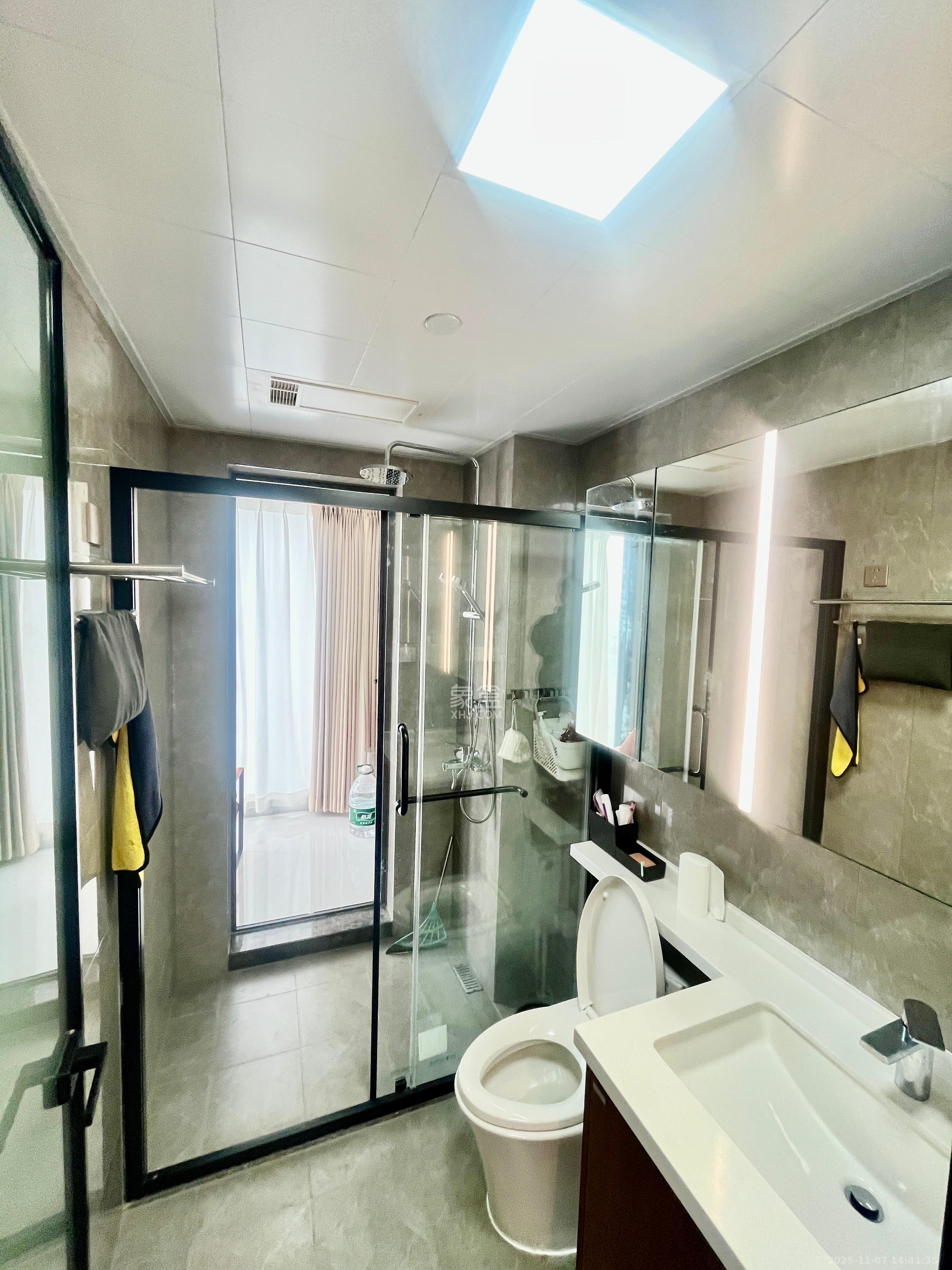 北辰瀚江府  3室2厅2卫    8500.0元/月室内图