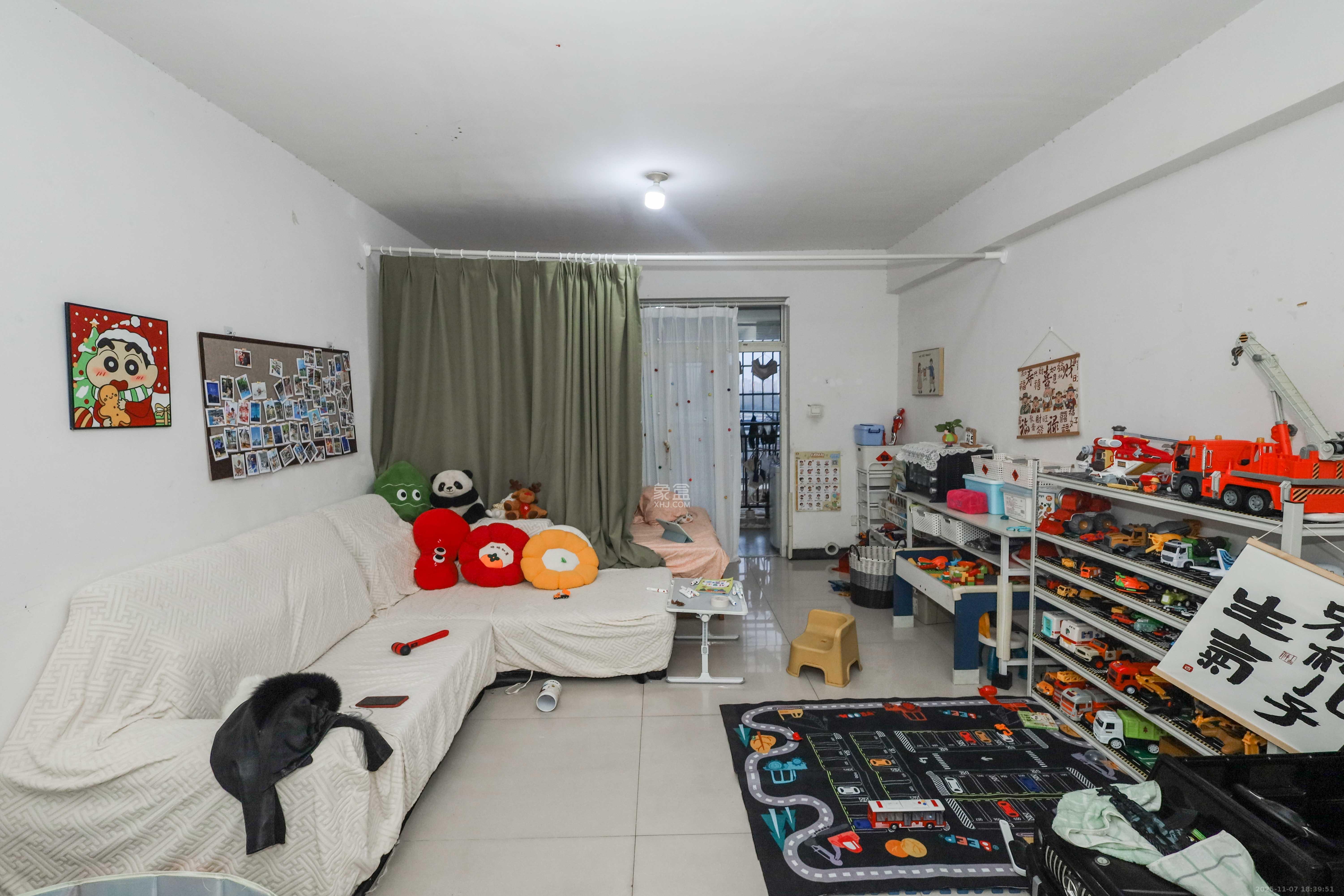 和馨园 2室2厅1卫 56.0万 和馨园 2室2厅1卫 56.0万客厅