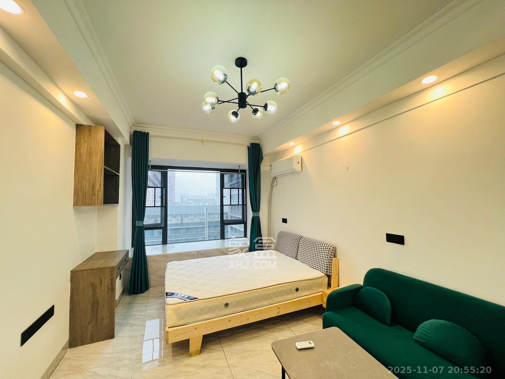 龙湖湘江星座(祺鑫星座公寓) 1室0厅0卫 1400.0元/月 龙湖湘江星座(祺鑫星座公寓) 1室0厅0卫 1400.0元/月室内图