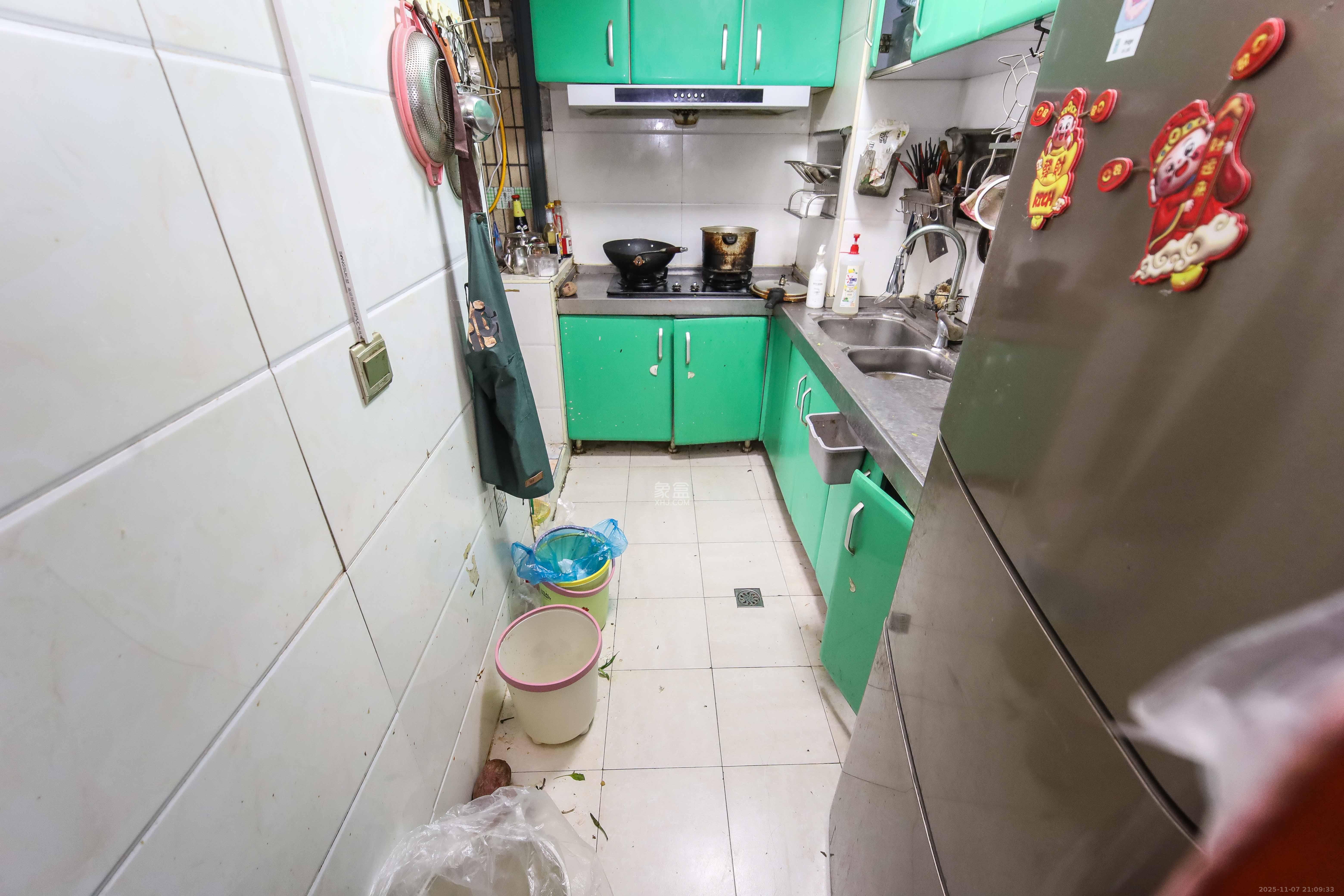 东方银座(东方摩卡) 4室0厅0卫 43.8万 东方银座(东方摩卡) 4室0厅0卫 43.8万厨房