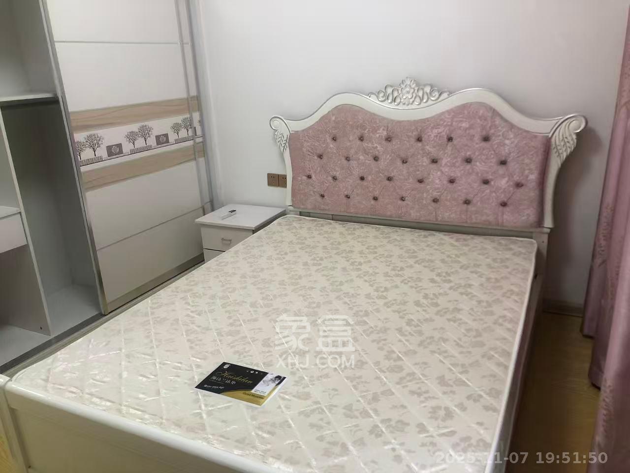 五一东村 2室1厅1卫 2000.0元/月 五一东村 2室1厅1卫 2000.0元/月室内图