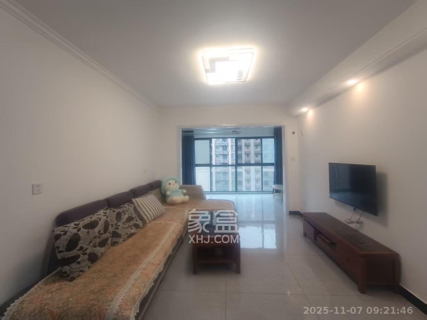 时代倾城三期  2室2厅1卫    1900.0元/月