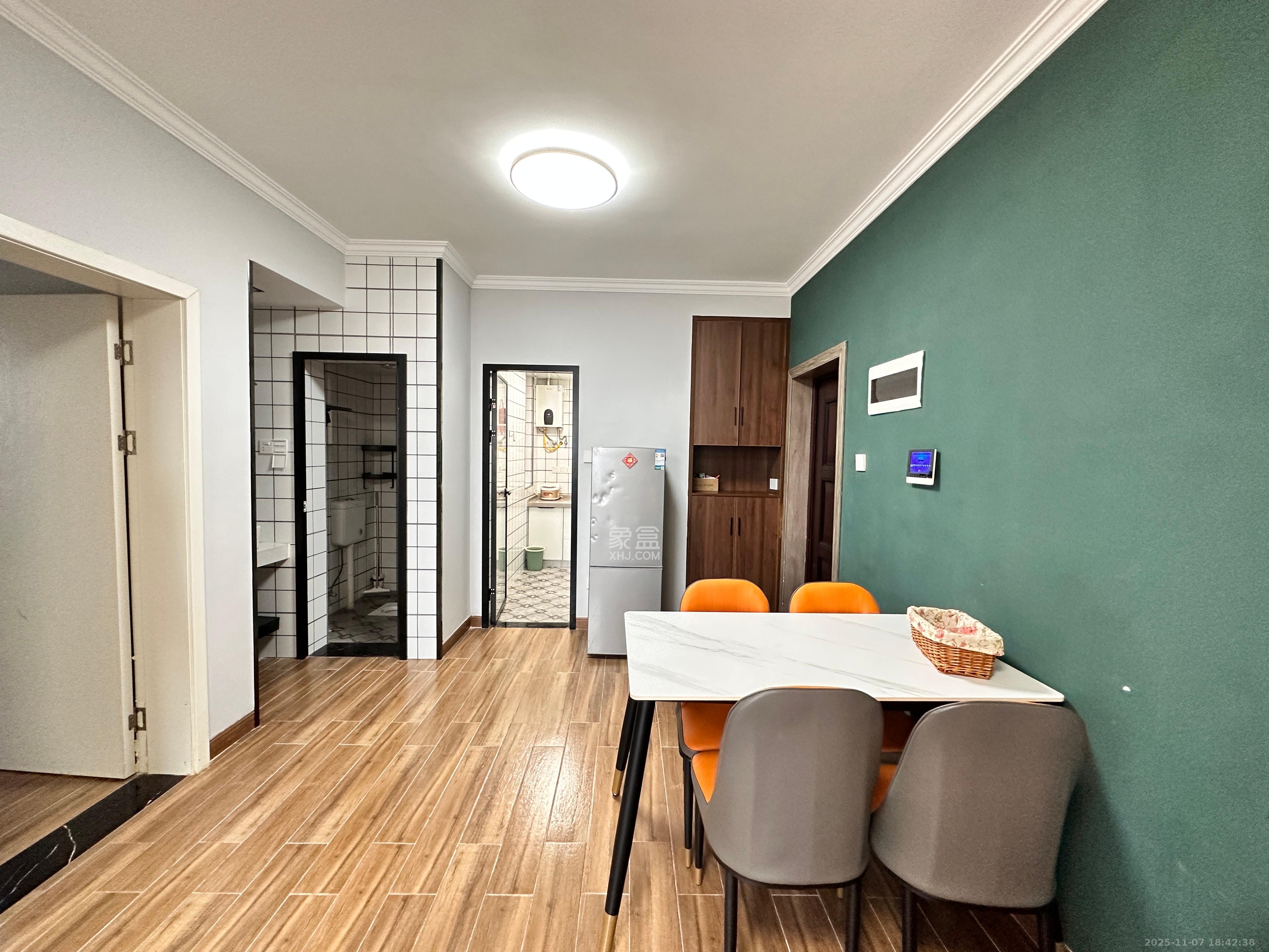 吉泰园安置小区  1室1厅1卫    2400.0元/月室内图