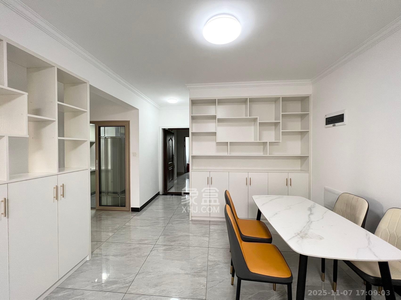 东合新苑 2室2厅1卫 2100.0元/月 东合新苑 2室2厅1卫 2100.0元/月室内图