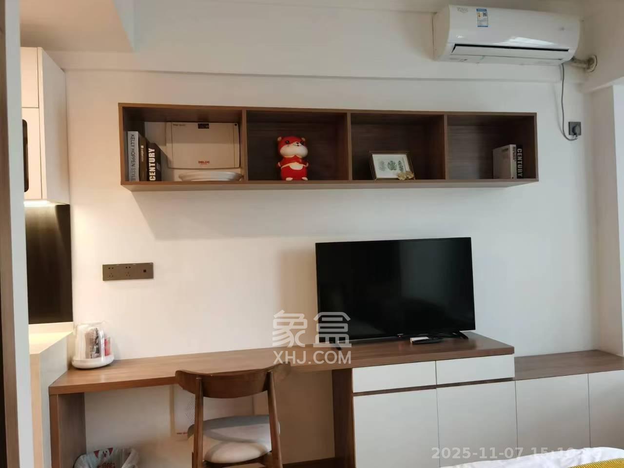 阳光城檀悦  1室1厅1卫    2100.0元/月室内图