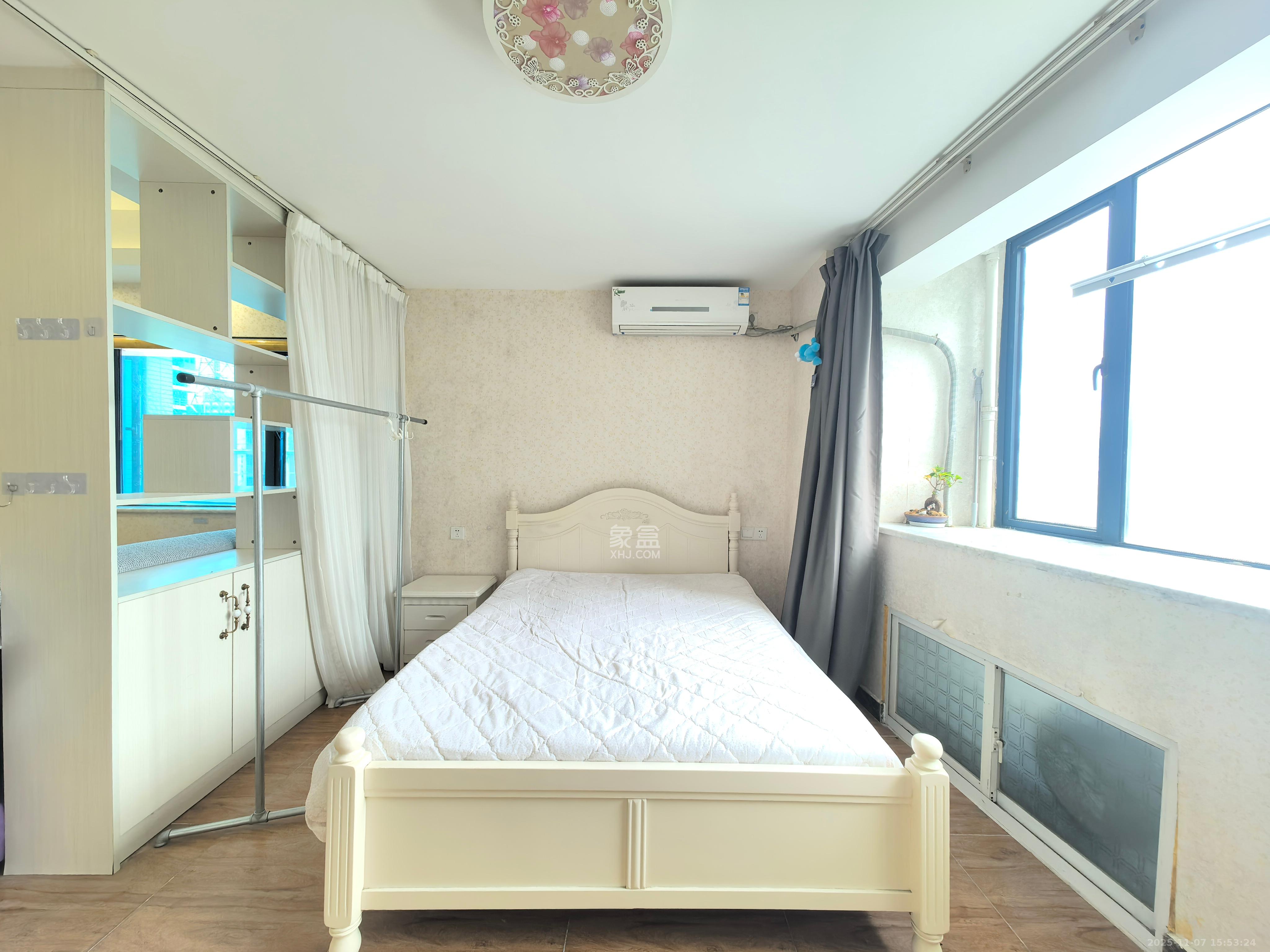 观园国际公寓 1室1厅1卫 2200.0元/月 观园国际公寓 1室1厅1卫 2200.0元/月室内图