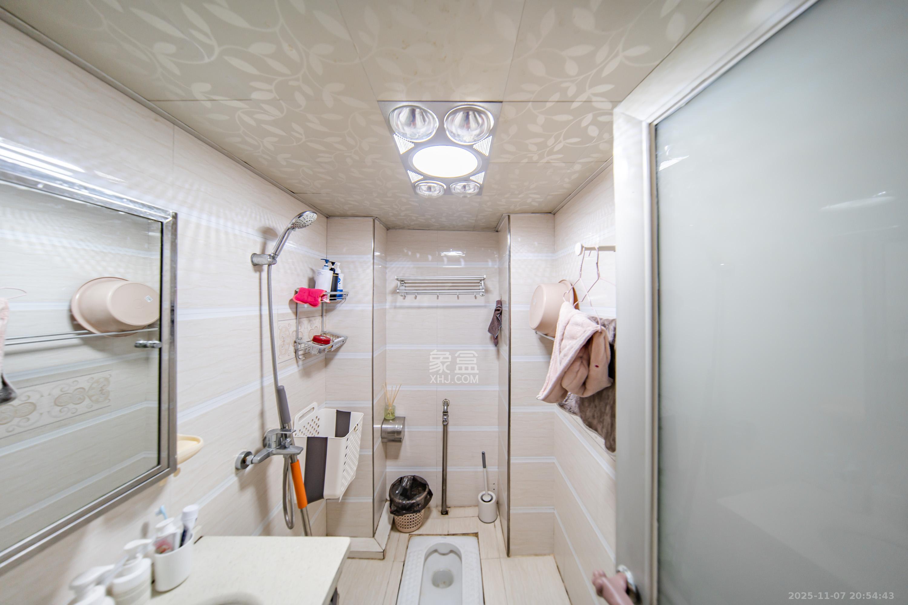 星尚520  1室1厅1卫    28.0万卫生间