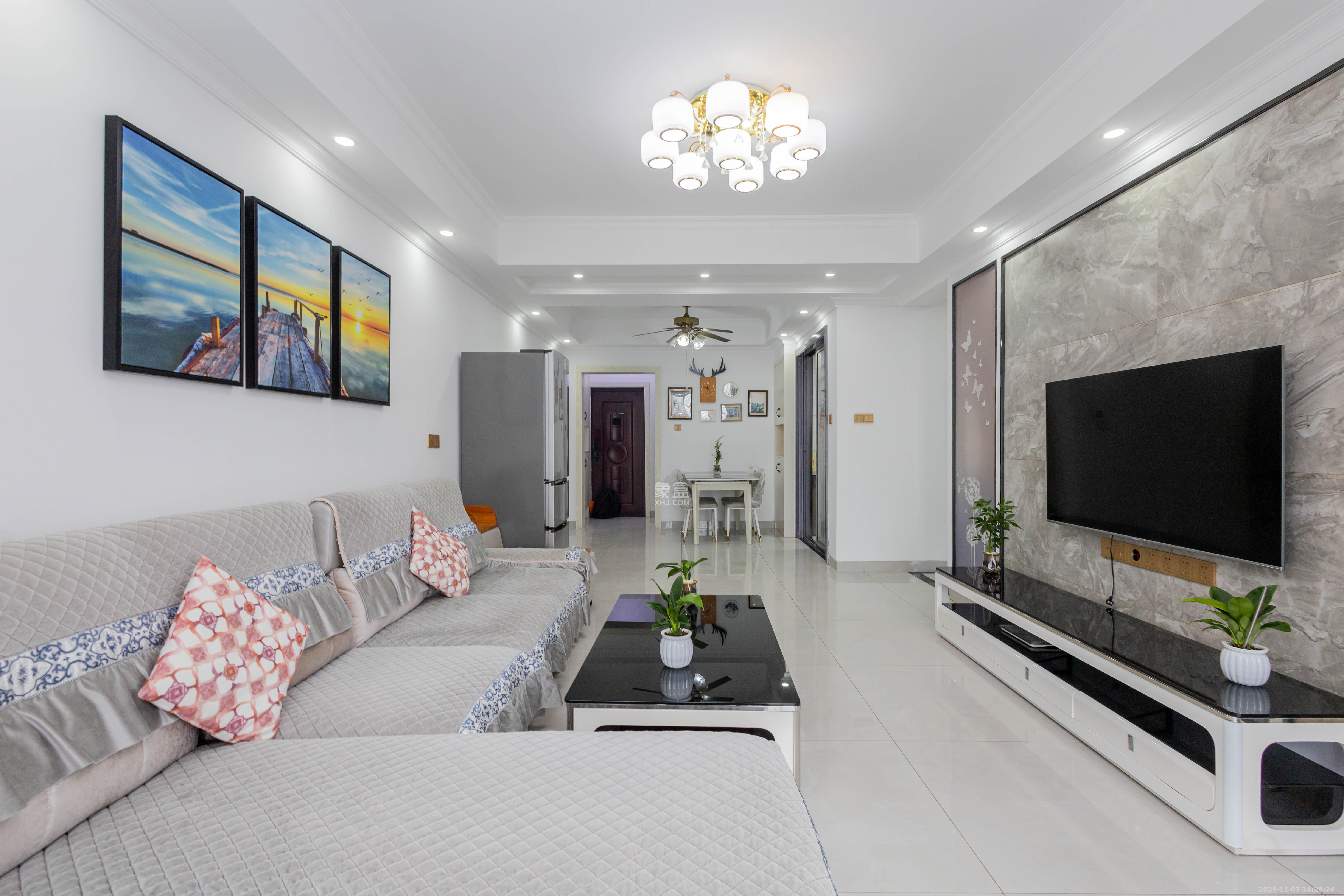 海德公园 4室2厅1卫 82.8万 海德公园 4室2厅1卫 82.8万客厅