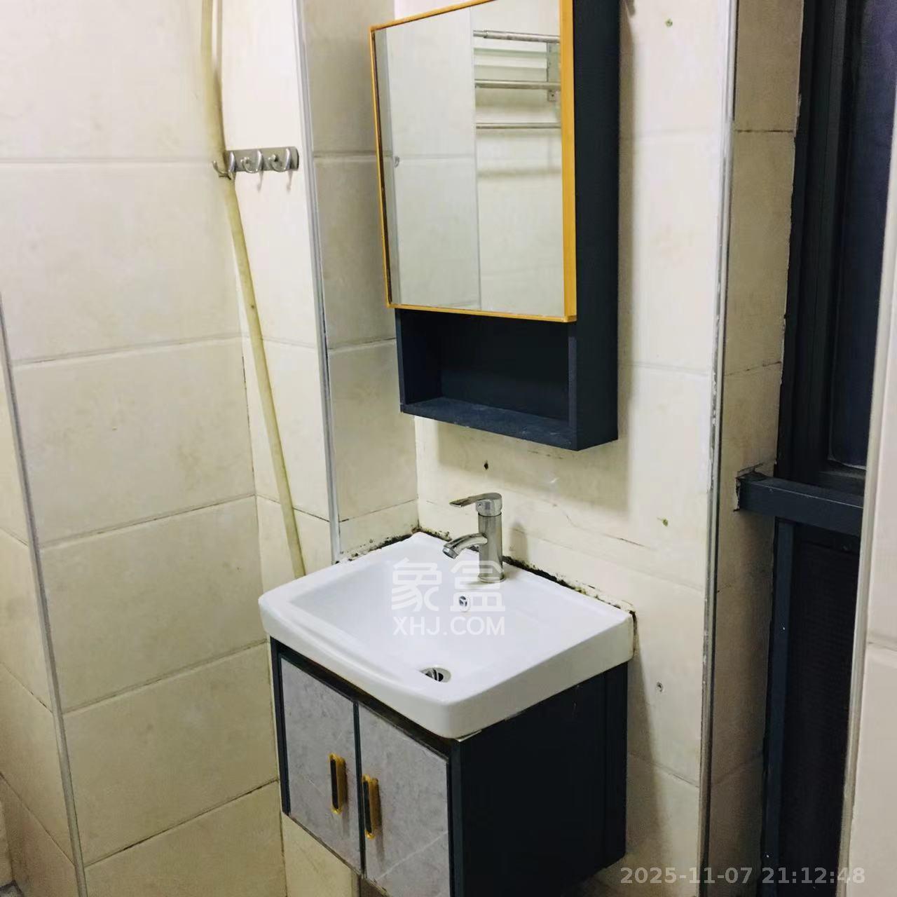 湘域相遇 1室1厅1卫 1600.0元/月 湘域相遇 1室1厅1卫 1600.0元/月室内图