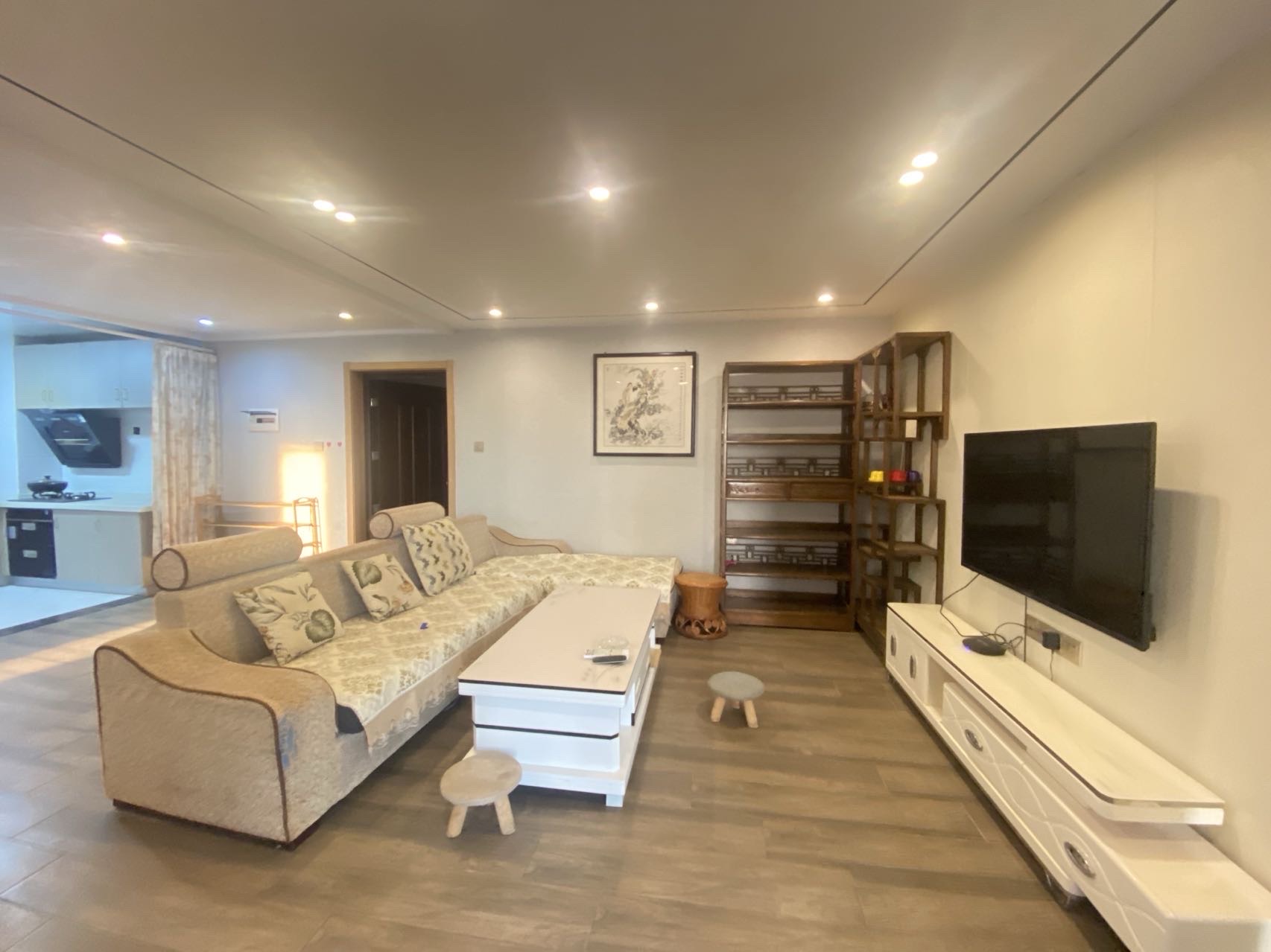 M国际 2室2厅1卫 1500.0元/月 M国际 2室2厅1卫 1500.0元/月室内图