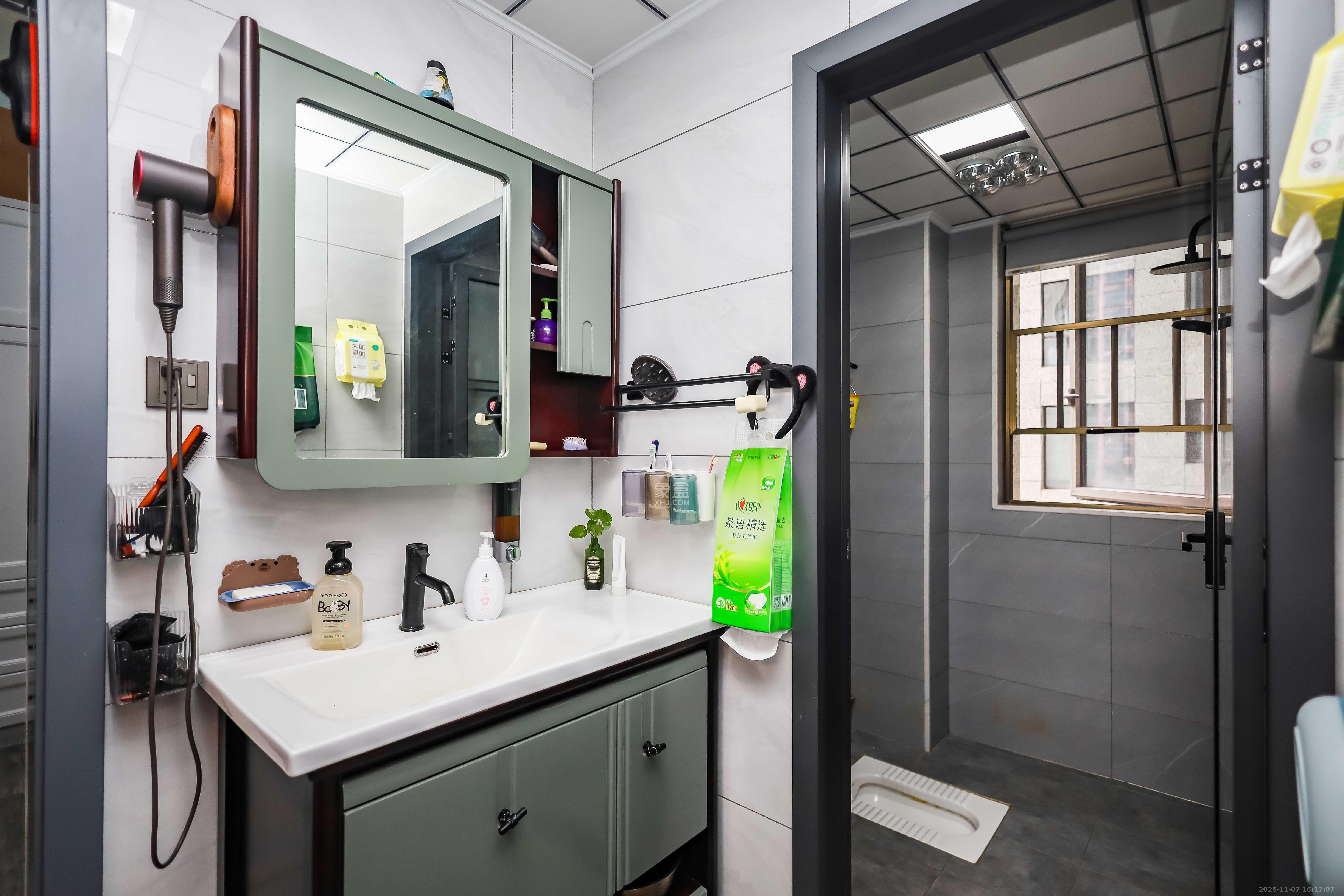 万象府台 3室2厅1卫 178.0万 万象府台 3室2厅1卫 178.0万卫生间