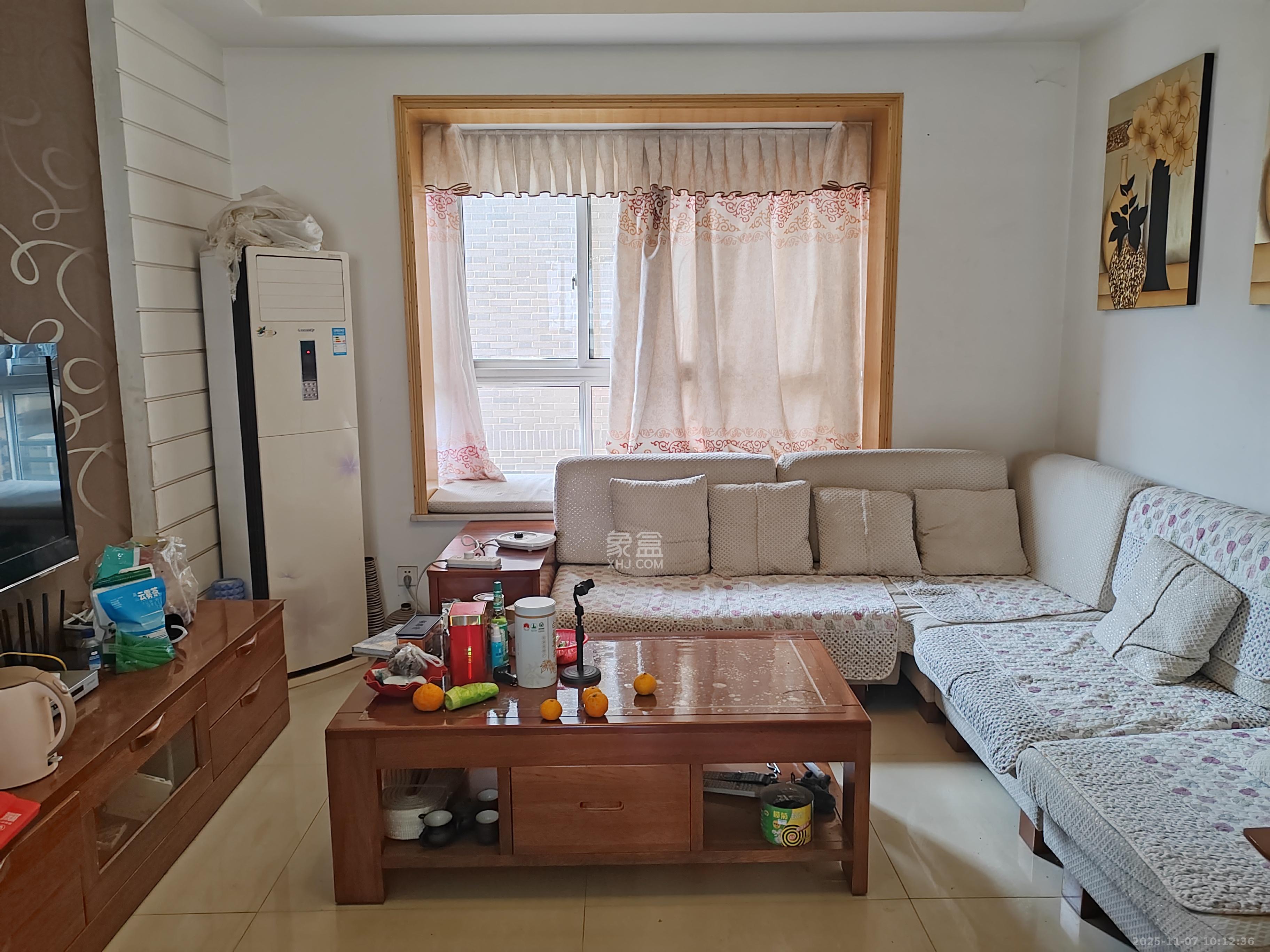 博雅湘水湾  2室2厅1卫    1600.0元/月