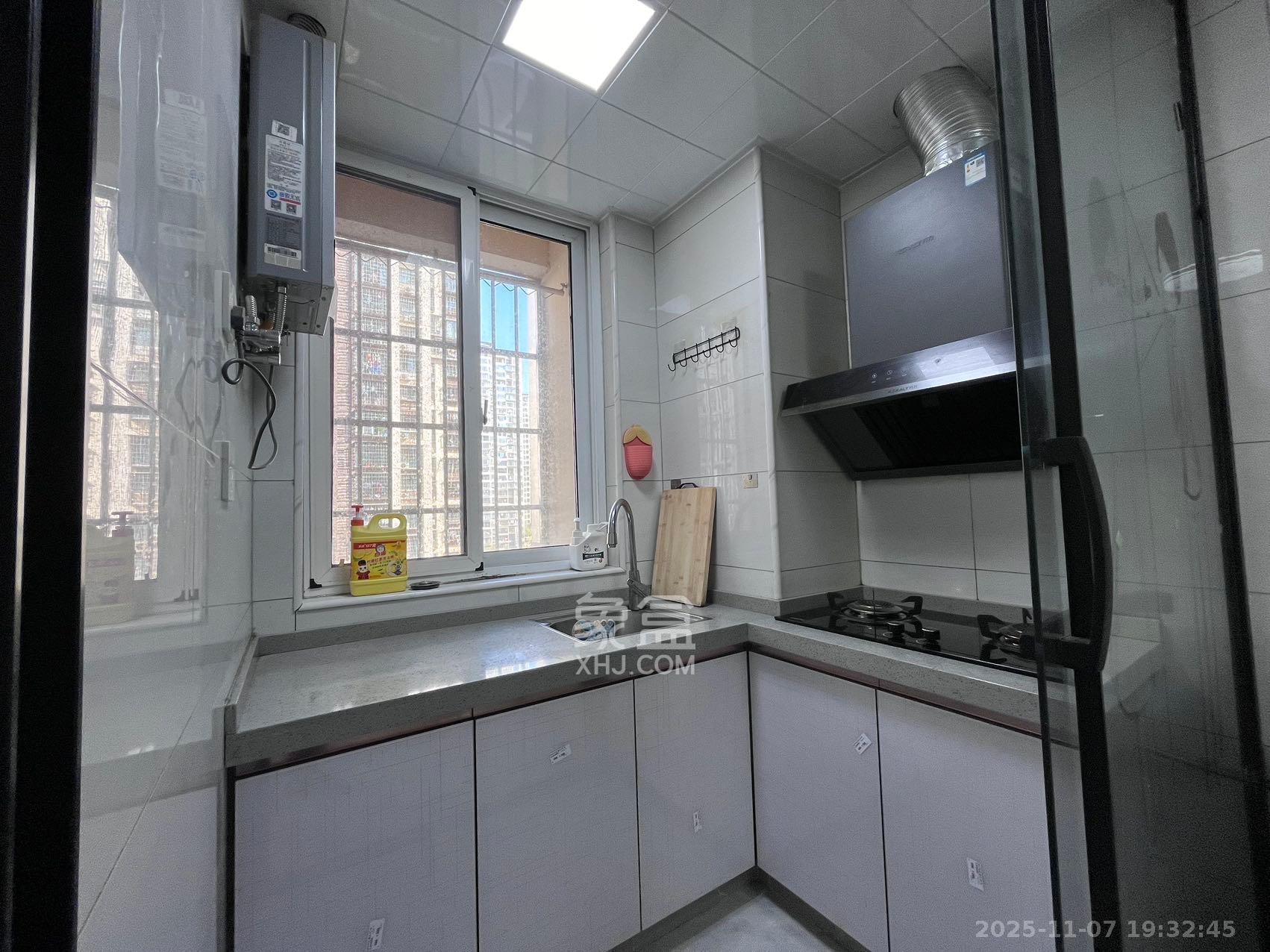 桥头家苑一期  1室0厅1卫    1100.0元/月室内图