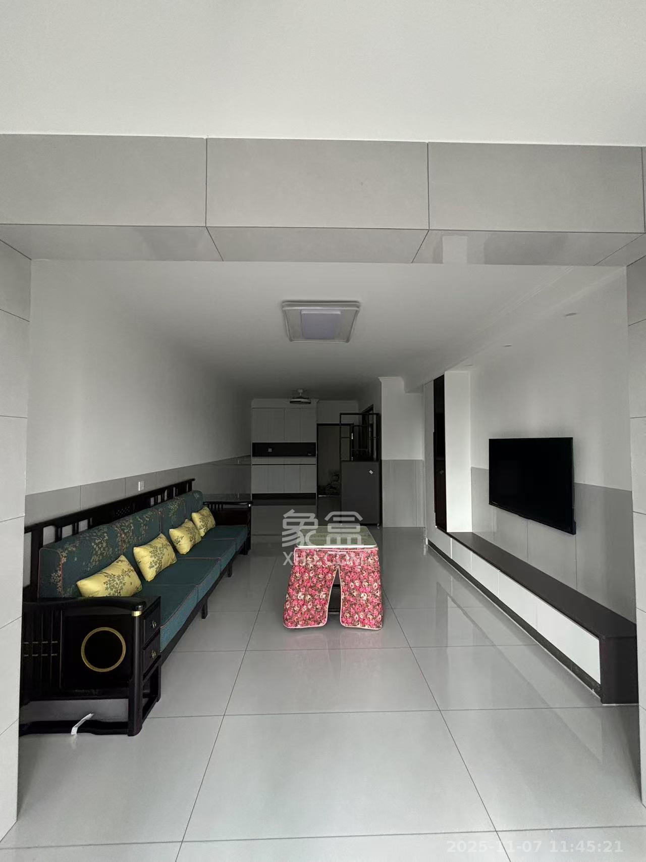 旭日嘉苑 1室0厅0卫 2400.0元/月 旭日嘉苑 1室0厅0卫 2400.0元/月室内图