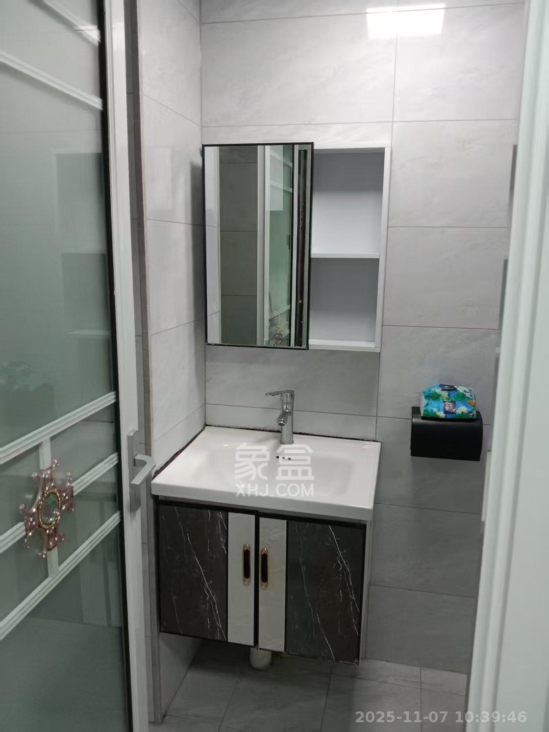 龙湖湘江星座(祺鑫星座公寓) 1室1厅1卫 1500.0元/月 龙湖湘江星座(祺鑫星座公寓) 1室1厅1卫 1500.0元/月室内图