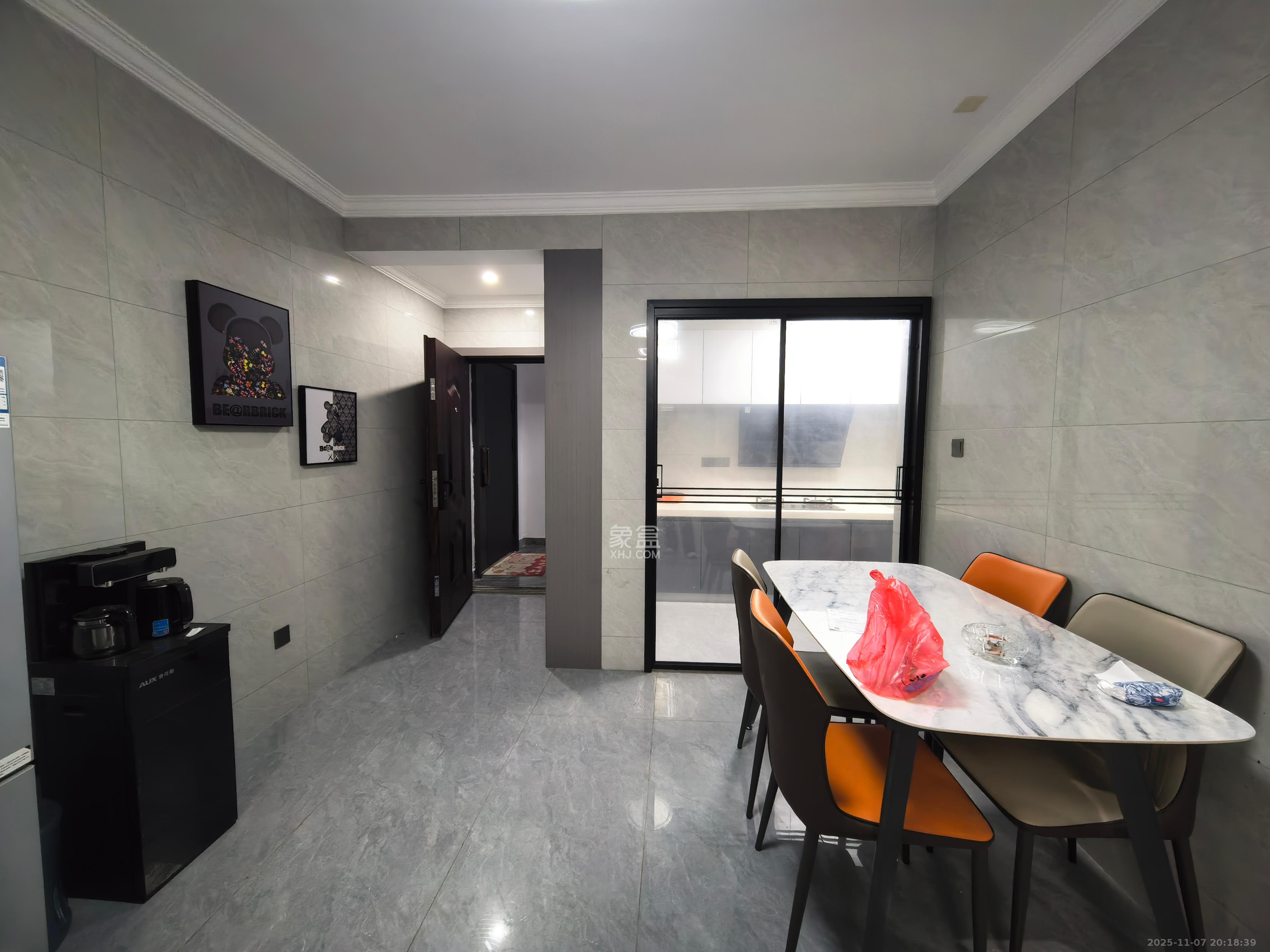 真人桥家园二期 2室2厅1卫 1700.0元/月 真人桥家园二期 2室2厅1卫 1700.0元/月室内图