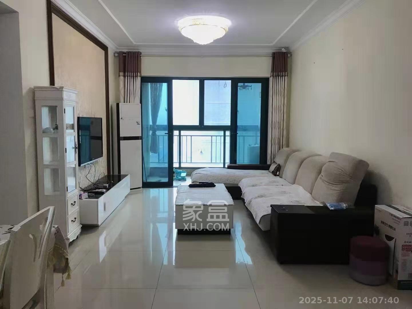 恒大雅苑  2室2厅1卫    2300.0元/月