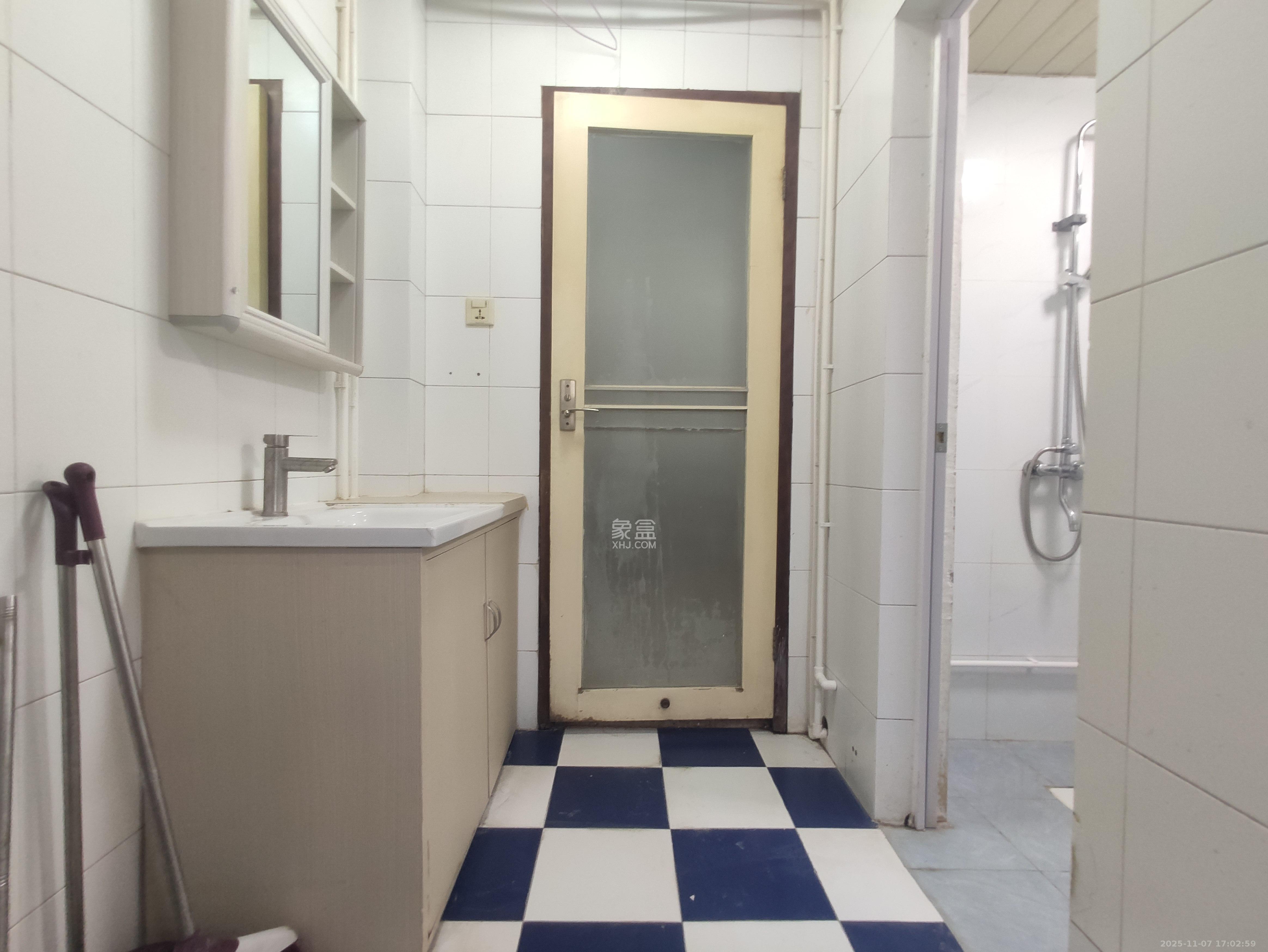 紫东苑（芙蓉区）  3室2厅2卫    2300.0元/月室内图