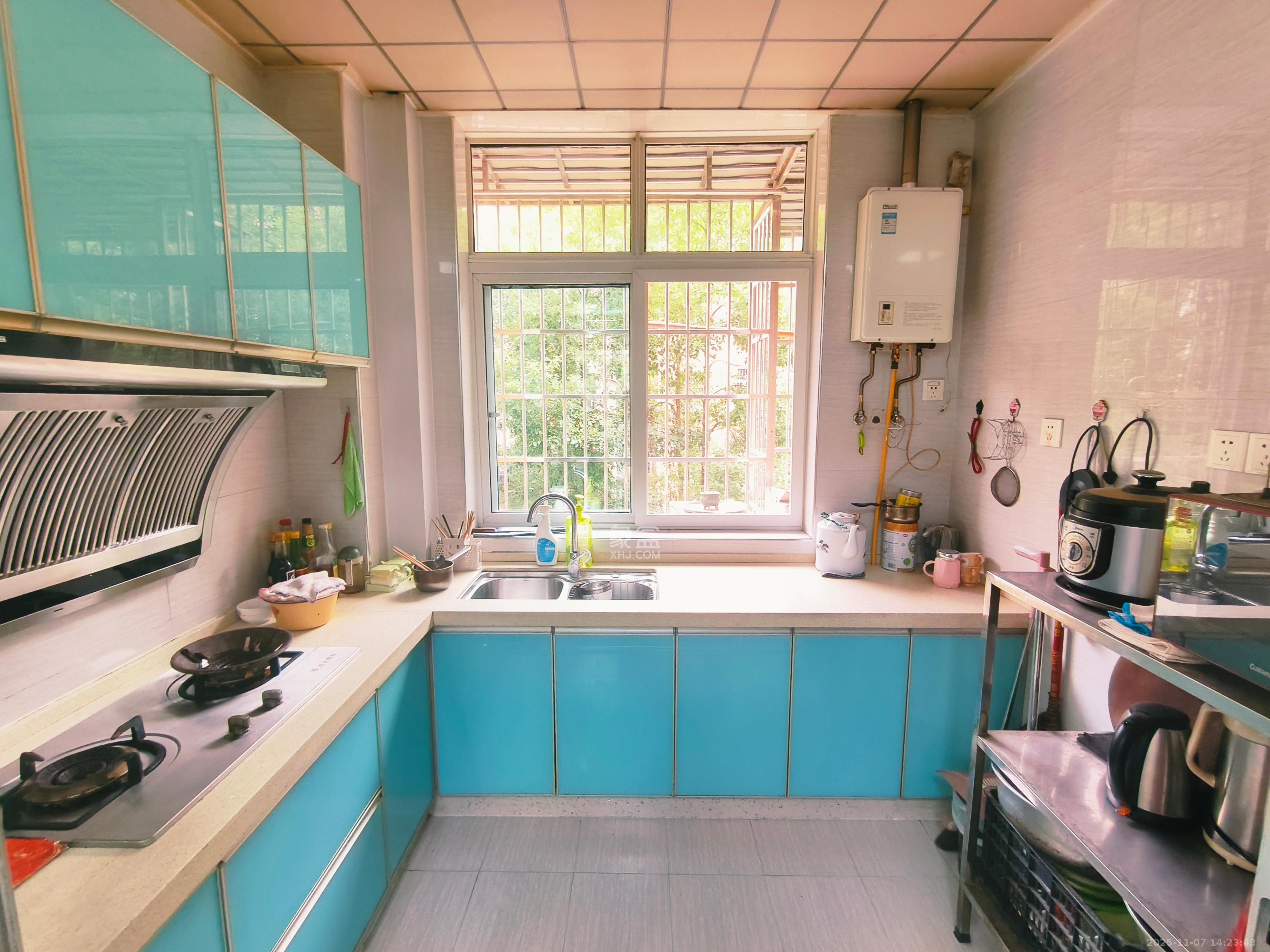 景塘家园  1室0厅0卫    1700.0元/月室内图