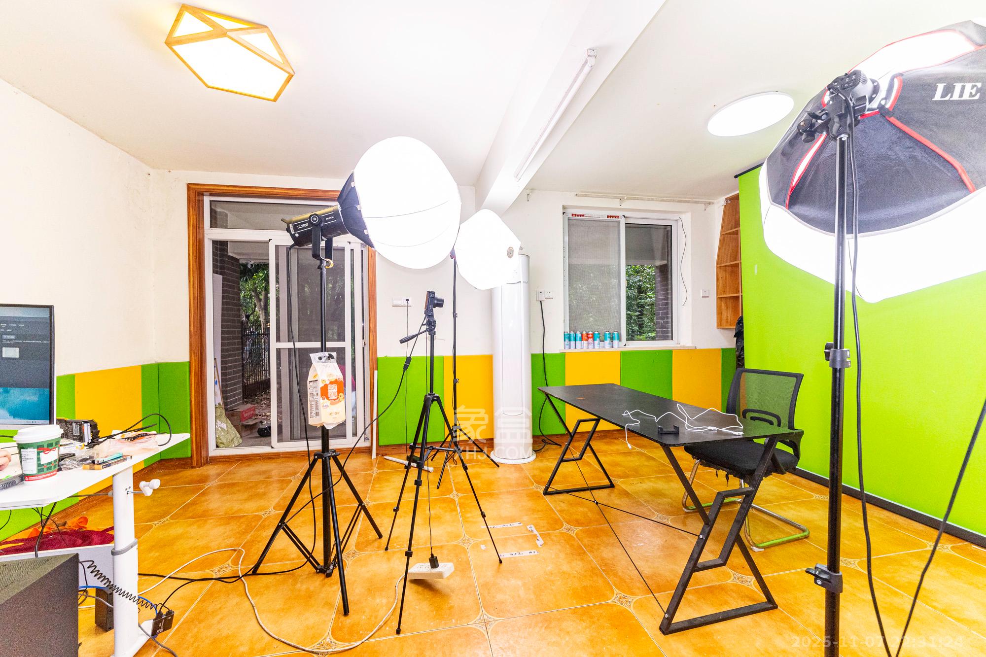 山水湾 5室2厅2卫 410.0万 山水湾 5室2厅2卫 410.0万其他