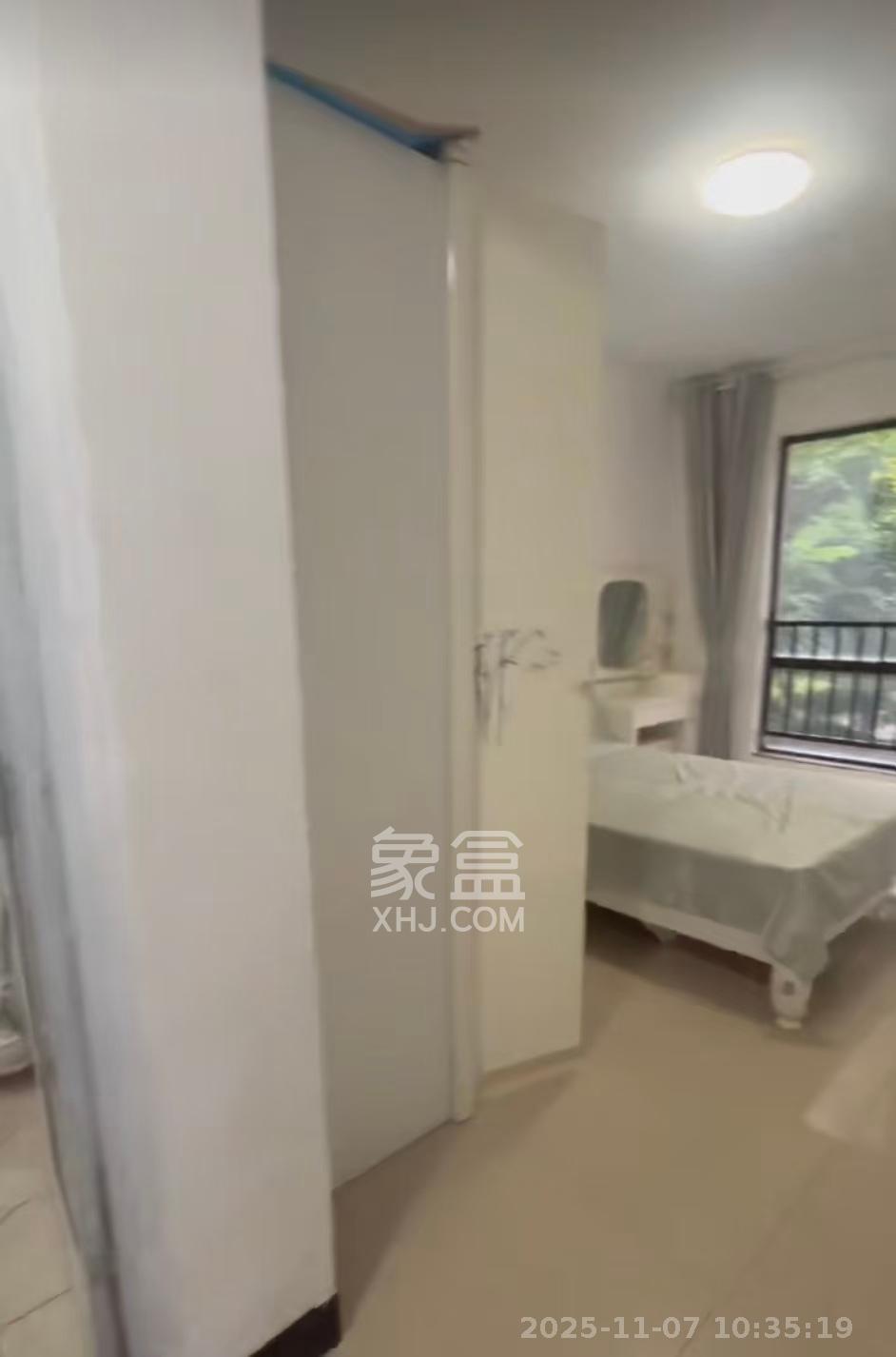 翡翠云天 3室2厅2卫 2500.0元/月 翡翠云天 3室2厅2卫 2500.0元/月室内图