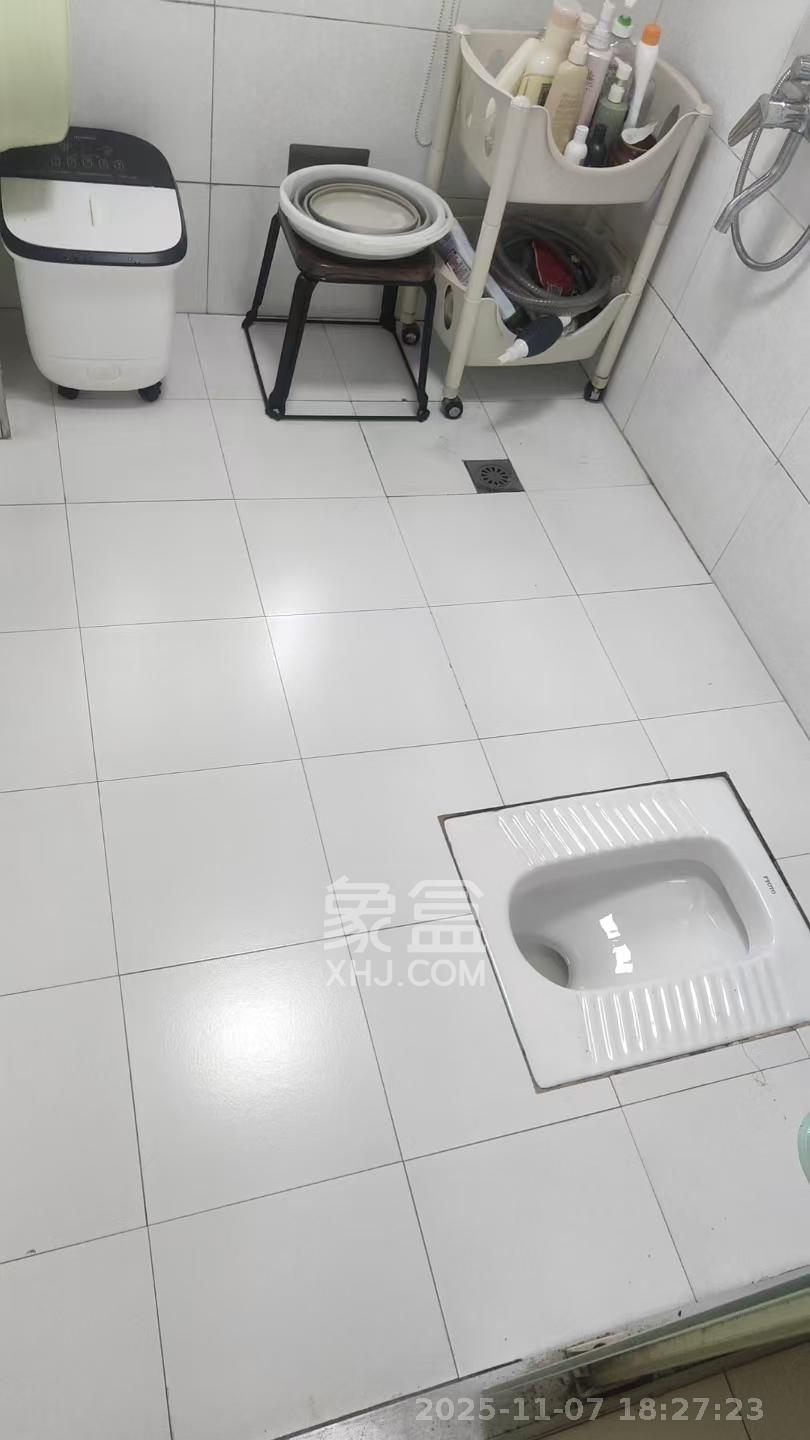 好望谷  3室2厅2卫    2200.0元/月室内图