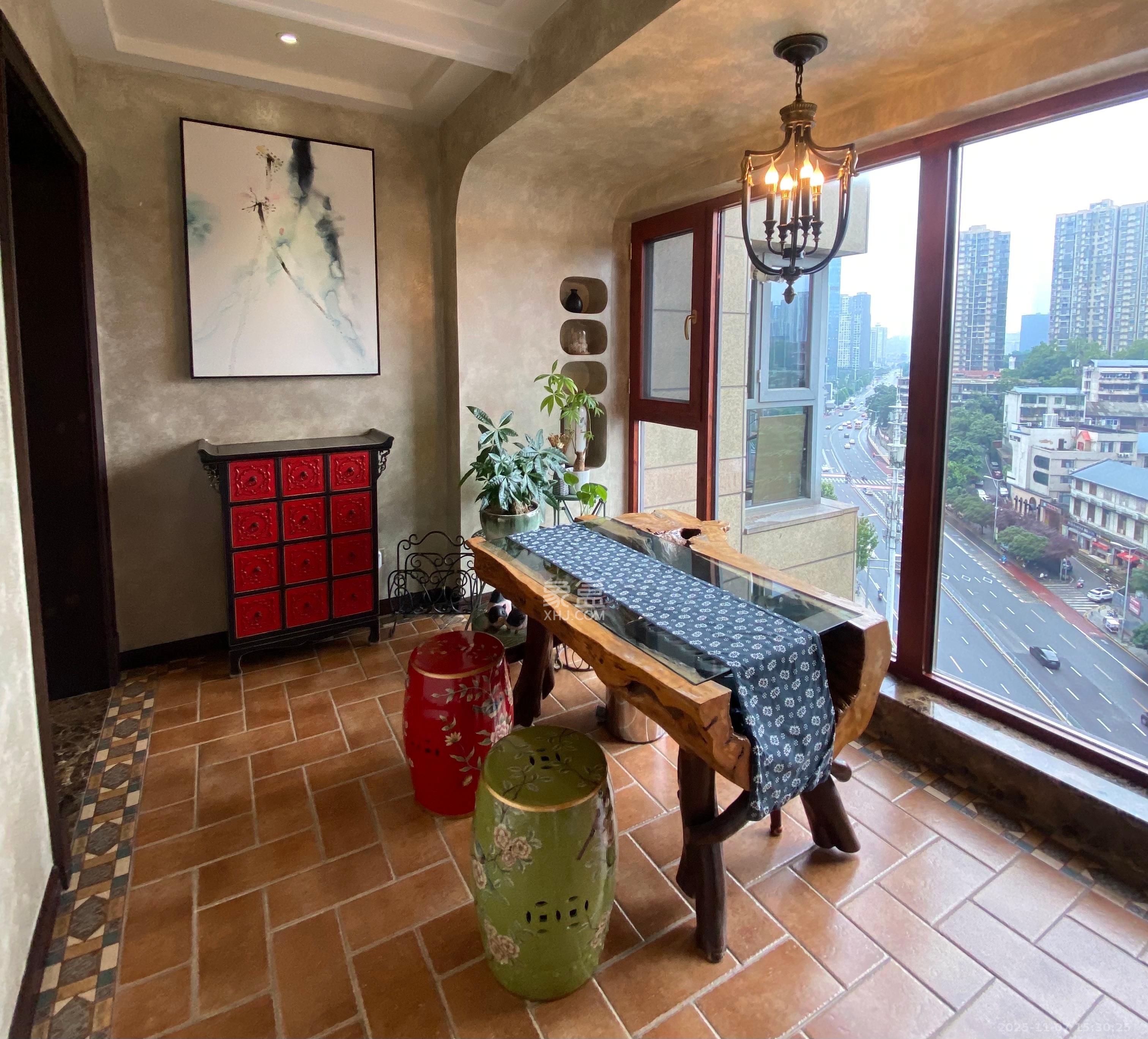 保利国际广场  4室2厅2卫    8000.0元/月