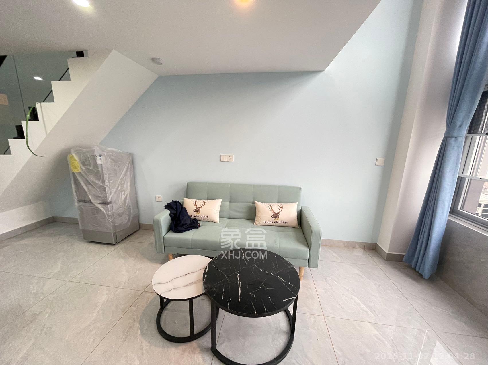 金地铂悦  1室1厅1卫    1500.0元/月