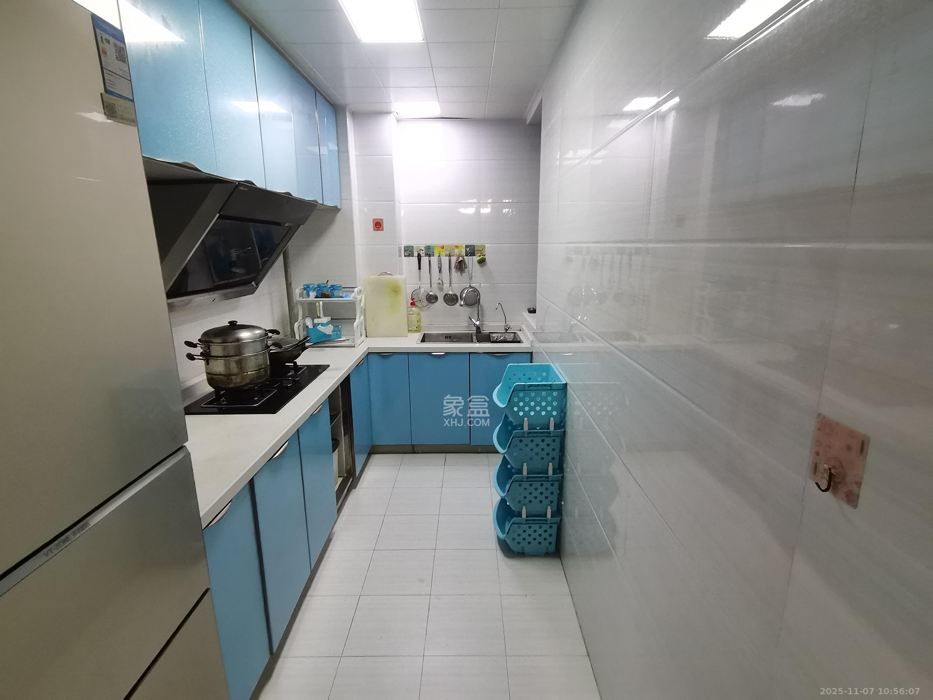 广泰锦苑 3室2厅1卫 2200.0元/月 广泰锦苑 3室2厅1卫 2200.0元/月室内图