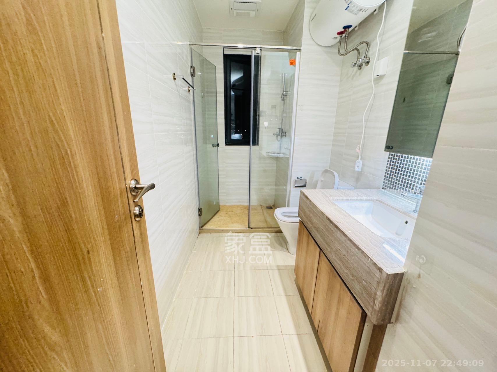 恒大清澜苑（恒大御景半岛四期）  1室1厅1卫    2500.0元/月室内图