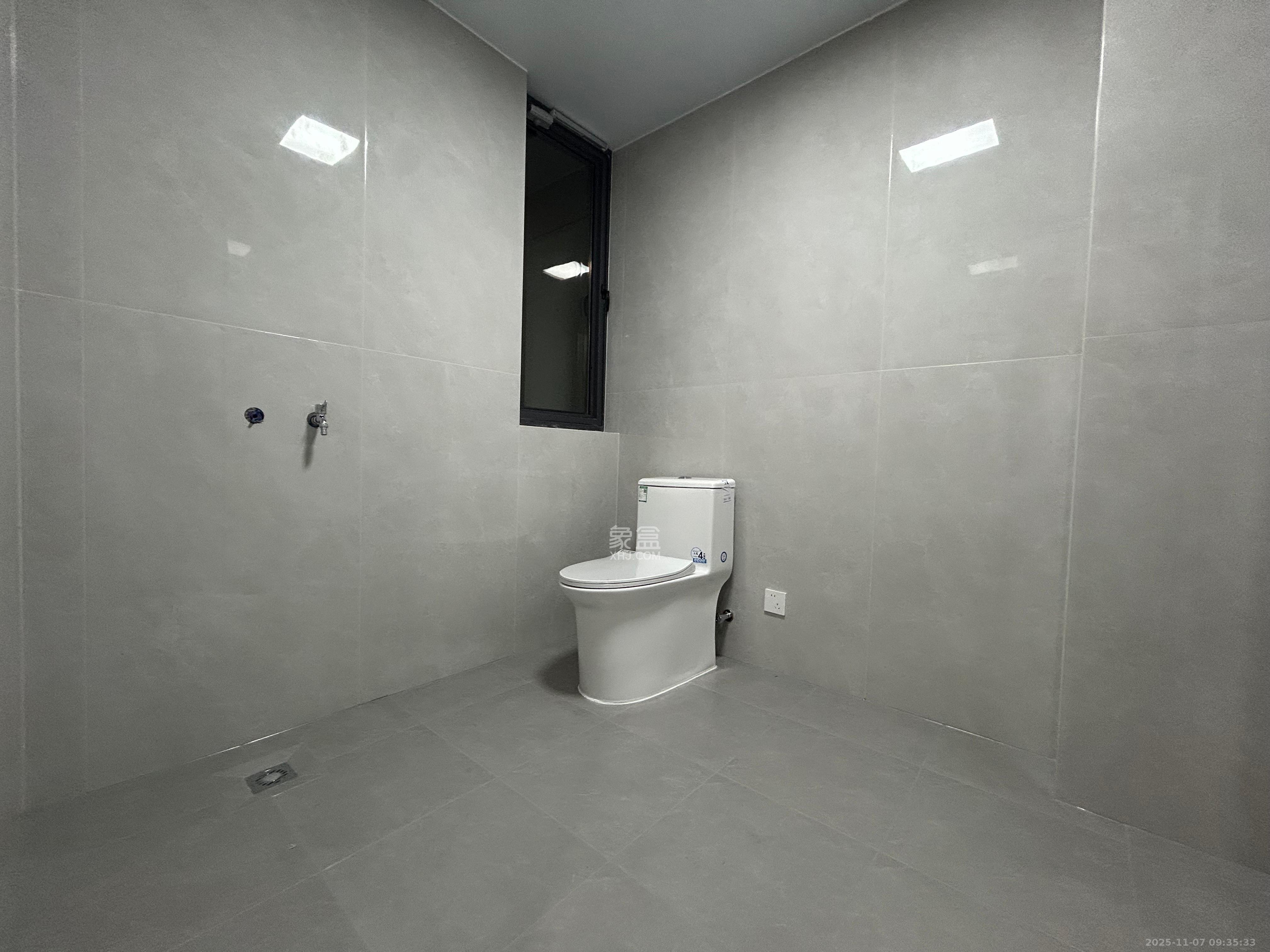 旭辉汇樾城 3室2厅2卫 2800.0元/月 旭辉汇樾城 3室2厅2卫 2800.0元/月室内图