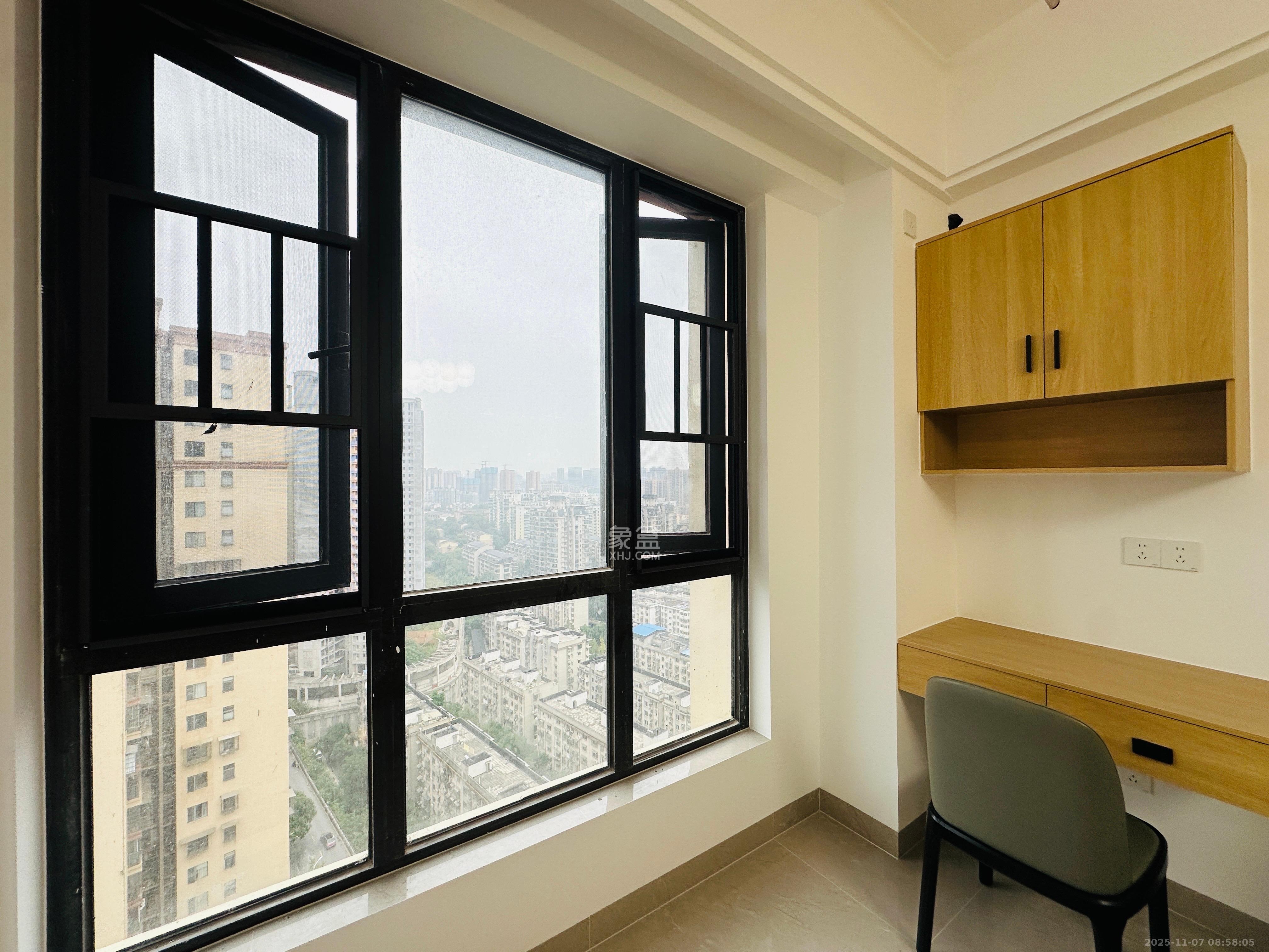 新力铂园（江山云著）  1室1厅1卫    1800.0元/月室内图