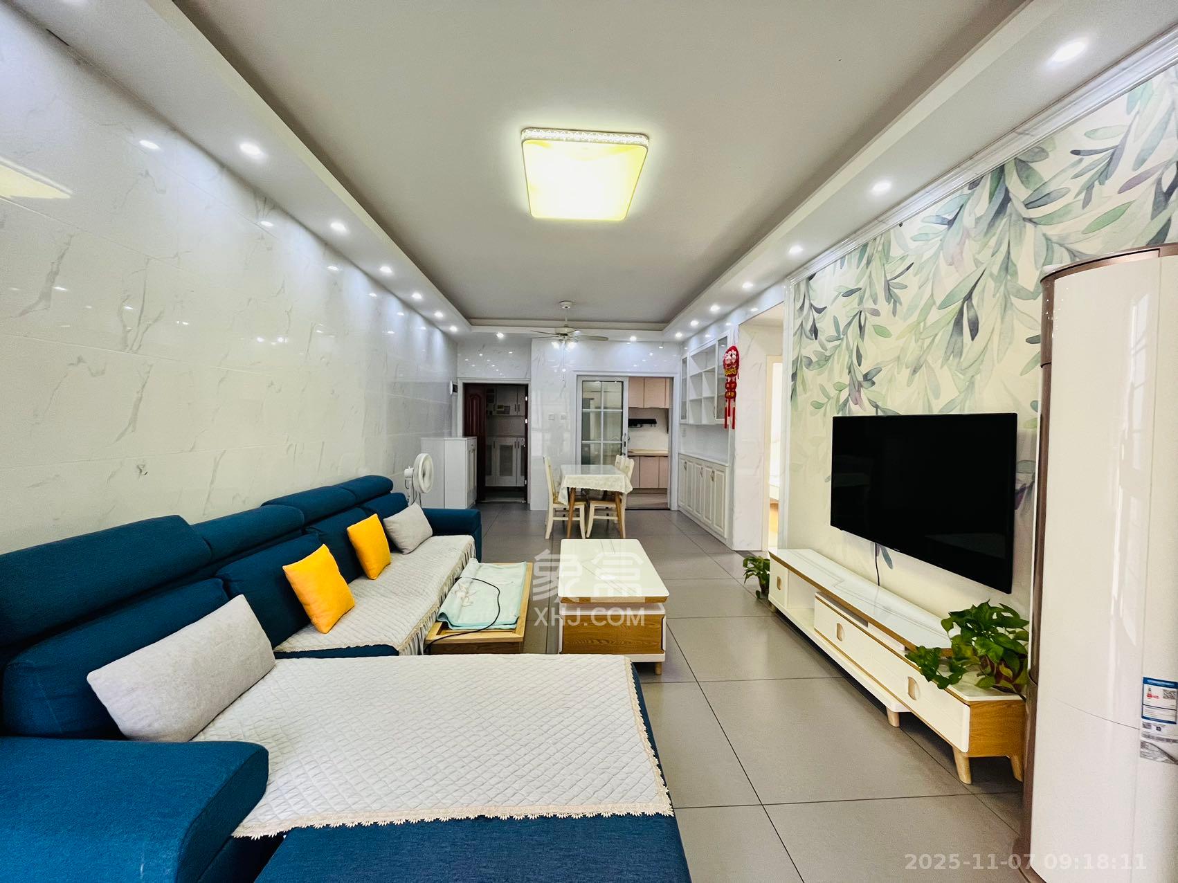 嘉顺苑 2室2厅1卫 2300.0元/月 嘉顺苑 2室2厅1卫 2300.0元/月室内图