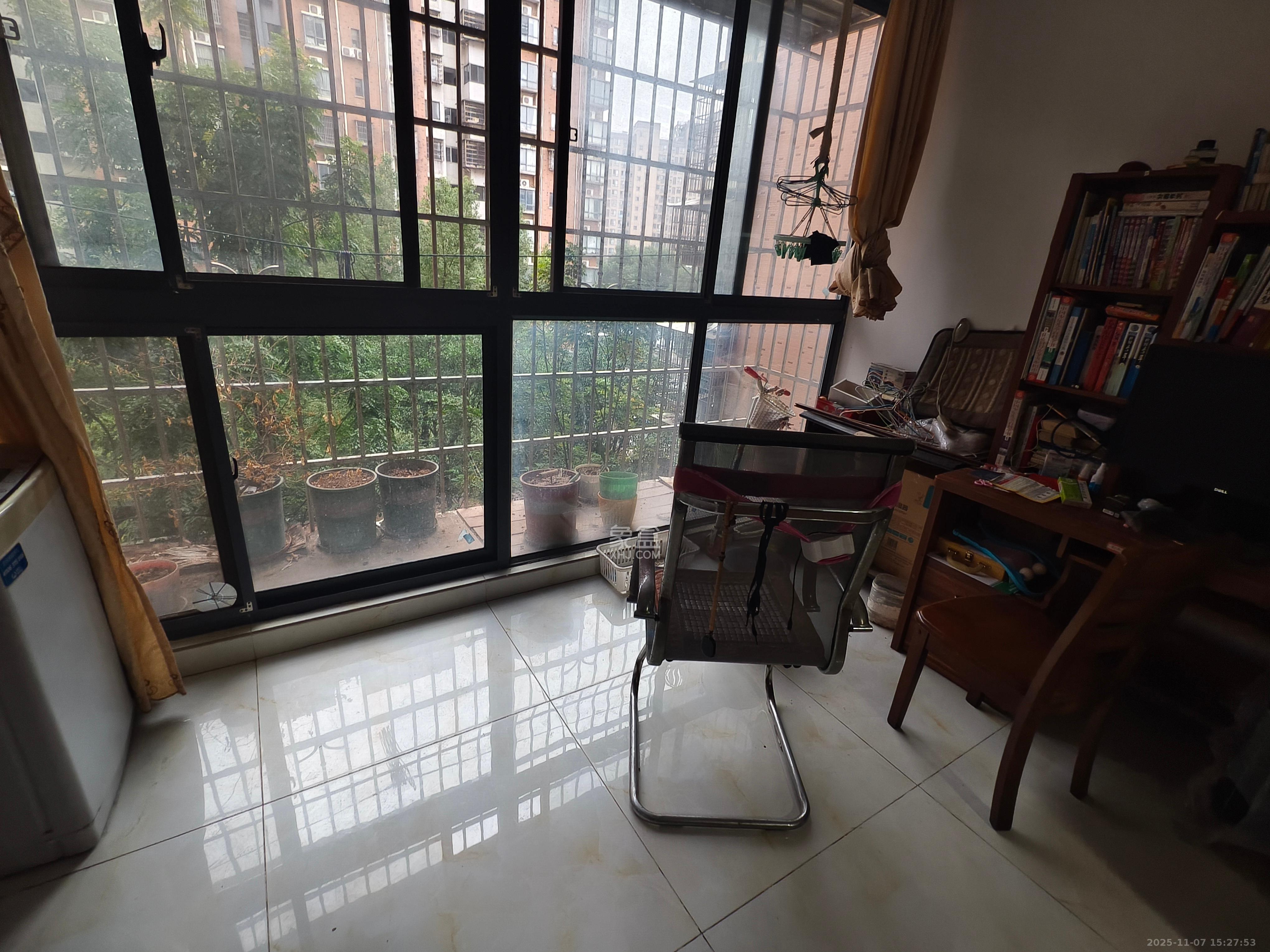 湘府名邸(同力家园) 1室2厅2卫 2000.0元/月 湘府名邸(同力家园) 1室2厅2卫 2000.0元/月室内图