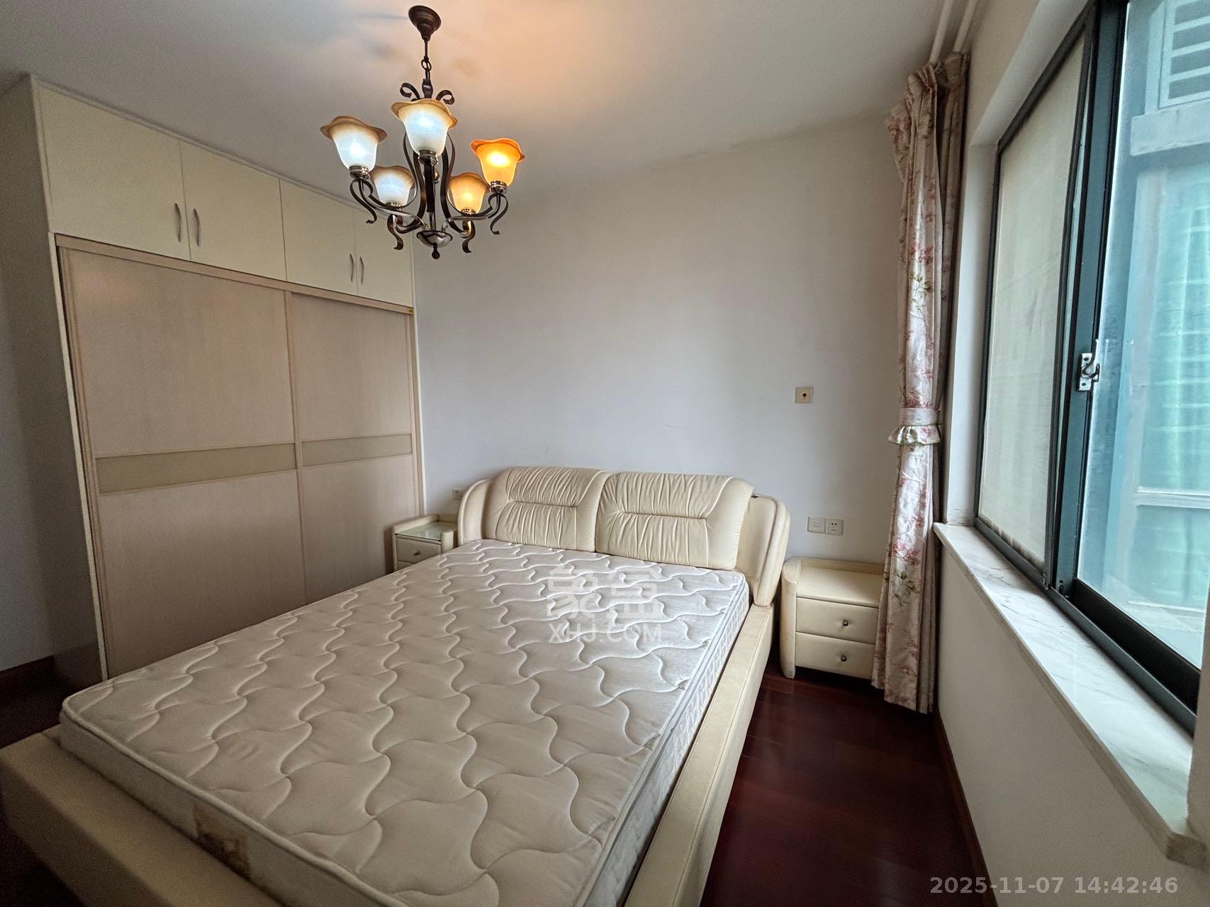 华盛新外滩  2室2厅1卫    3000.0元/月室内图