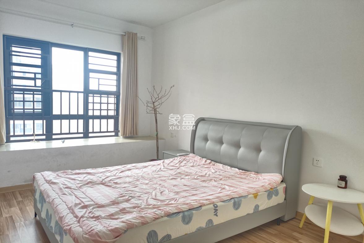 融创海口一号 3室2厅1卫 3600.0元/月 融创海口一号 3室2厅1卫 3600.0元/月室内图