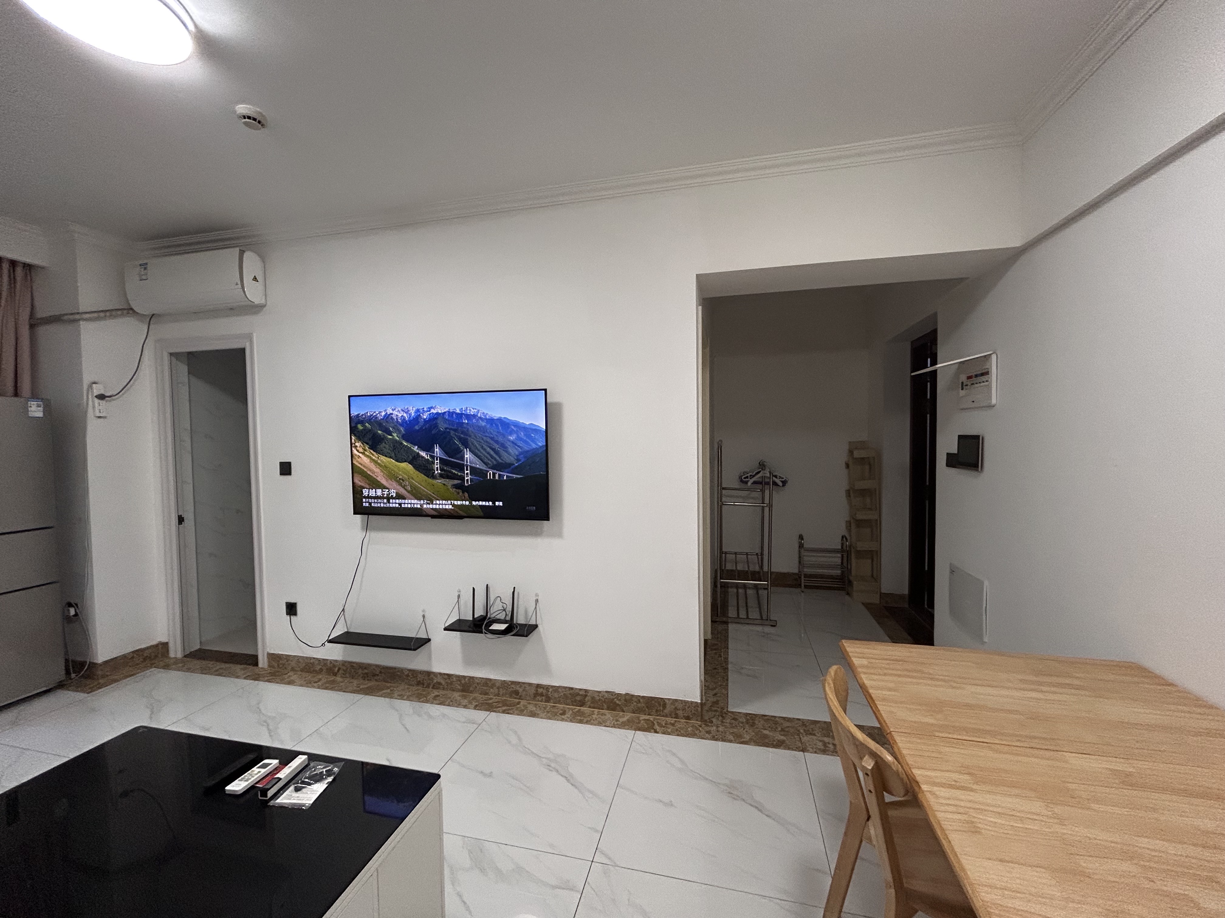 尚运上品 2室2厅1卫 3800.0元/月 尚运上品 2室2厅1卫 3800.0元/月室内图