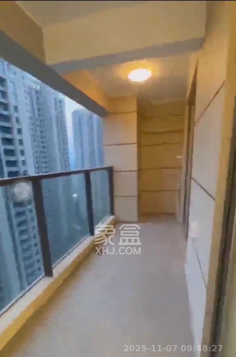 龙湖铂金中心（龙湖春江郦城）  3室2厅2卫    4500.0元/月室内图